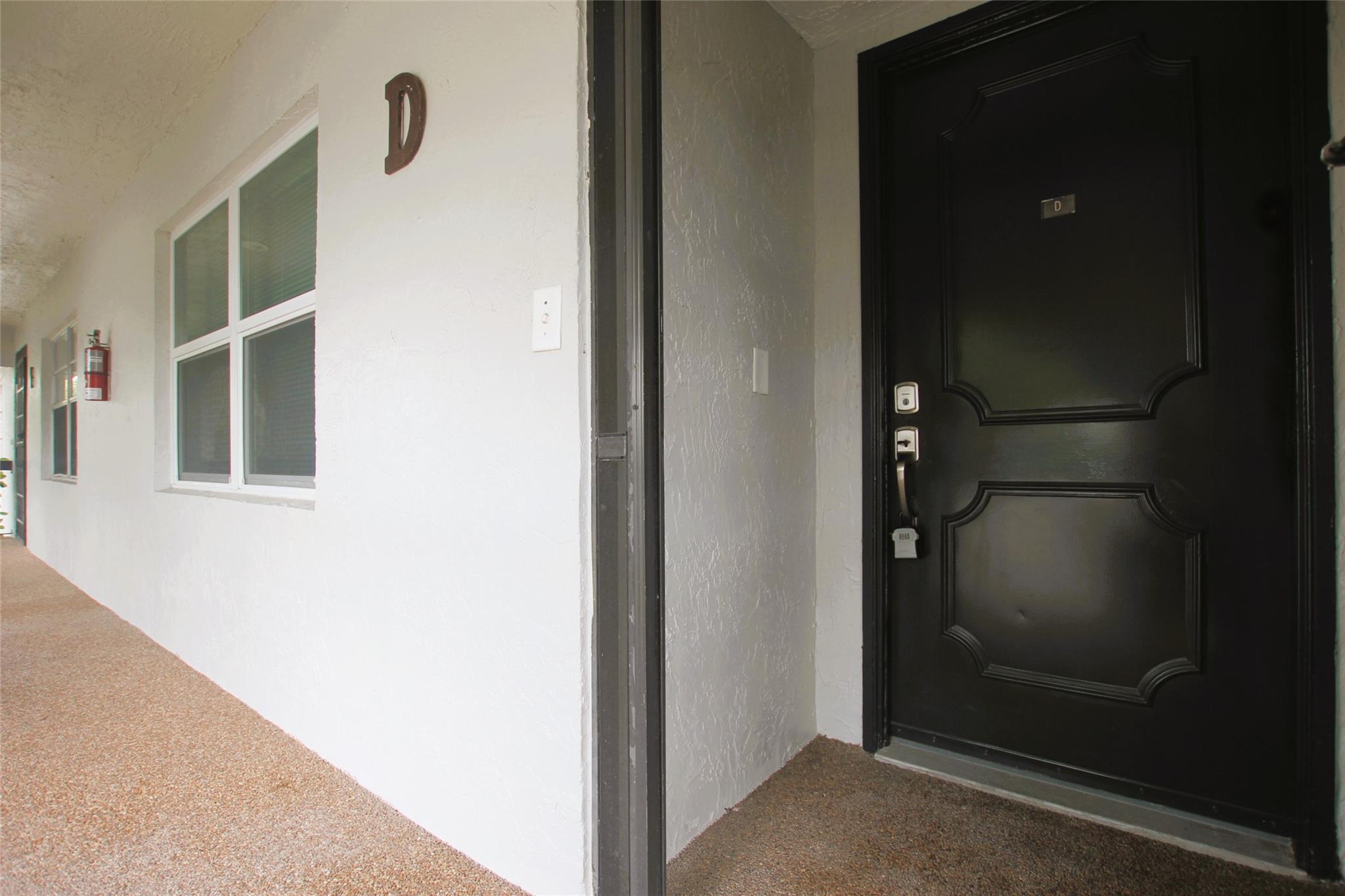 13749 Date Palm Ct D