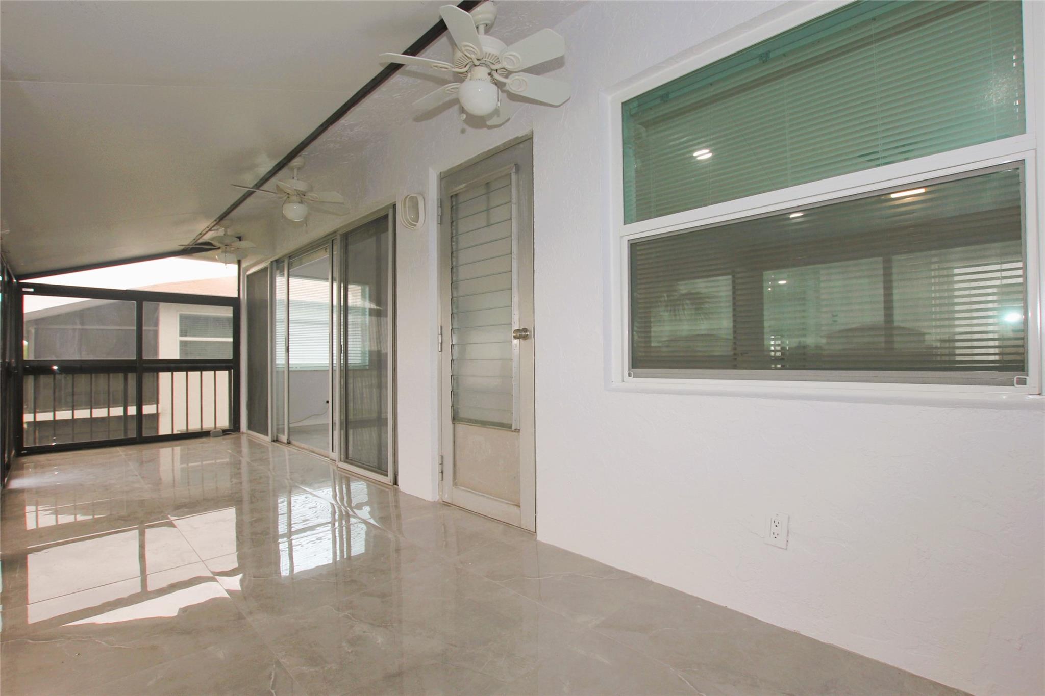 13749 Date Palm Ct D