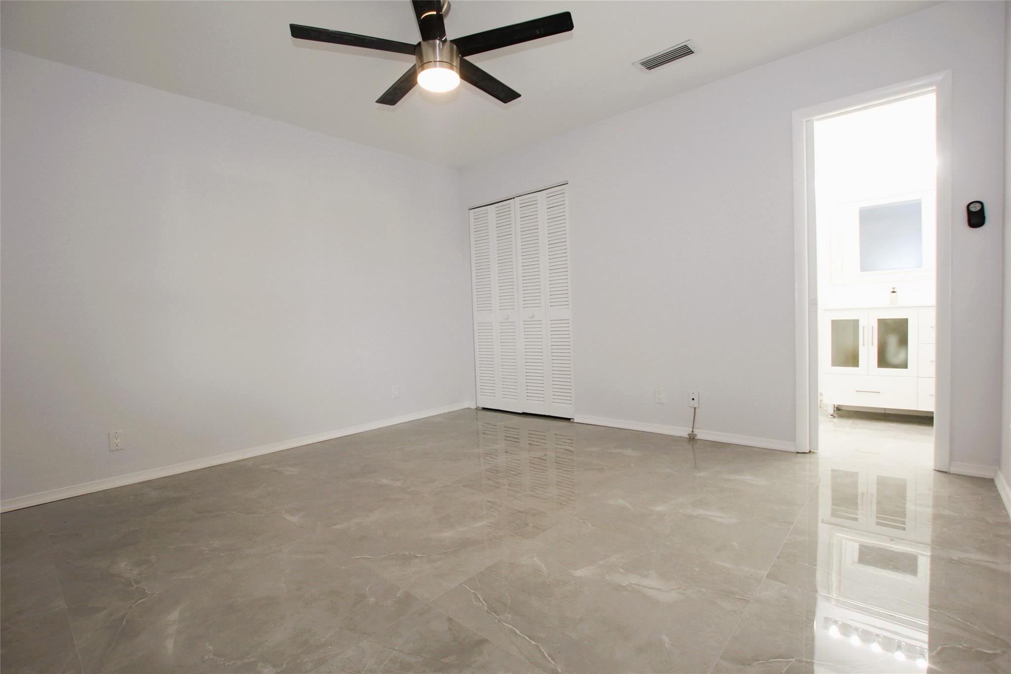 13749 Date Palm Ct D