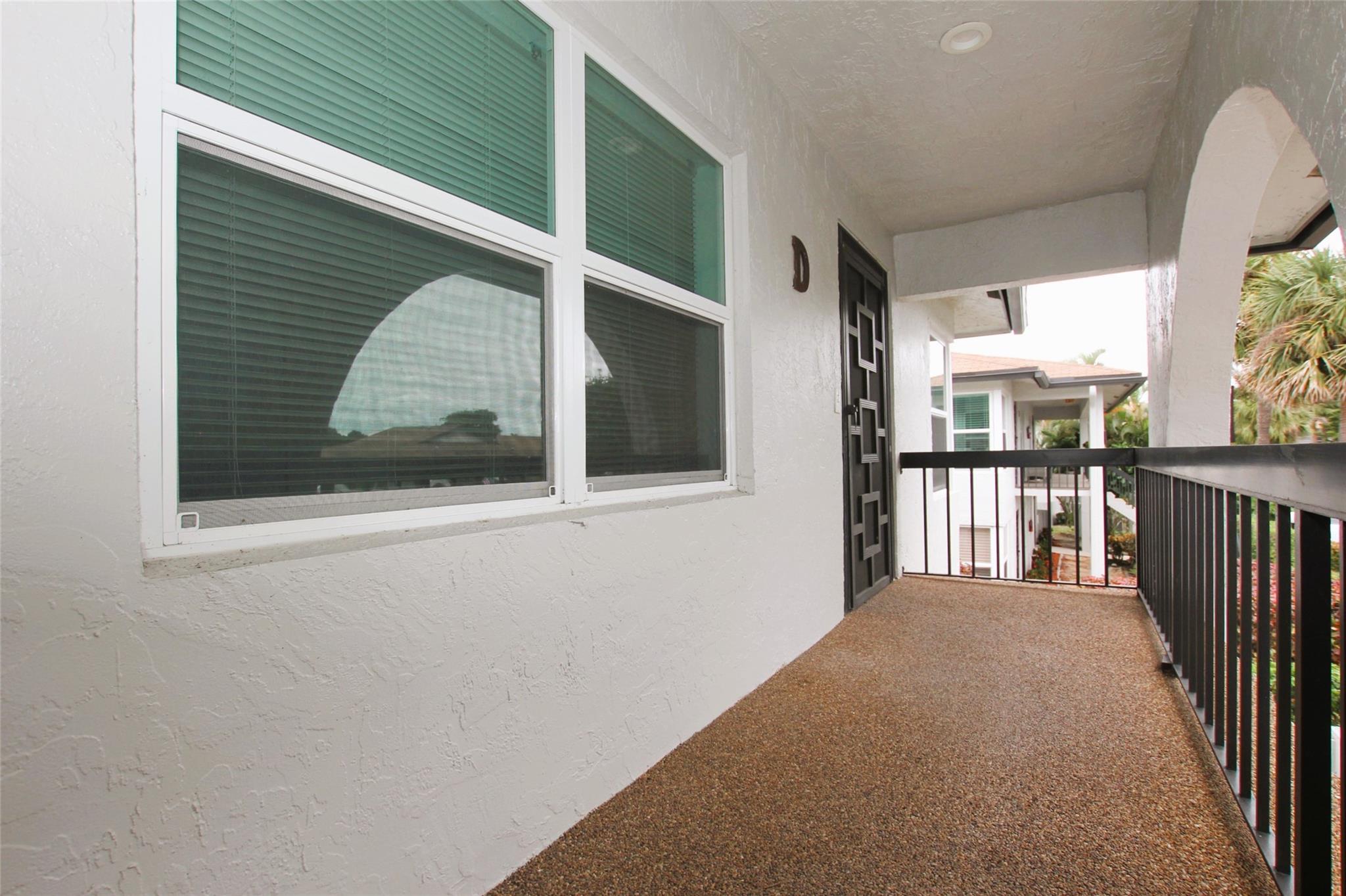 13749 Date Palm Ct D