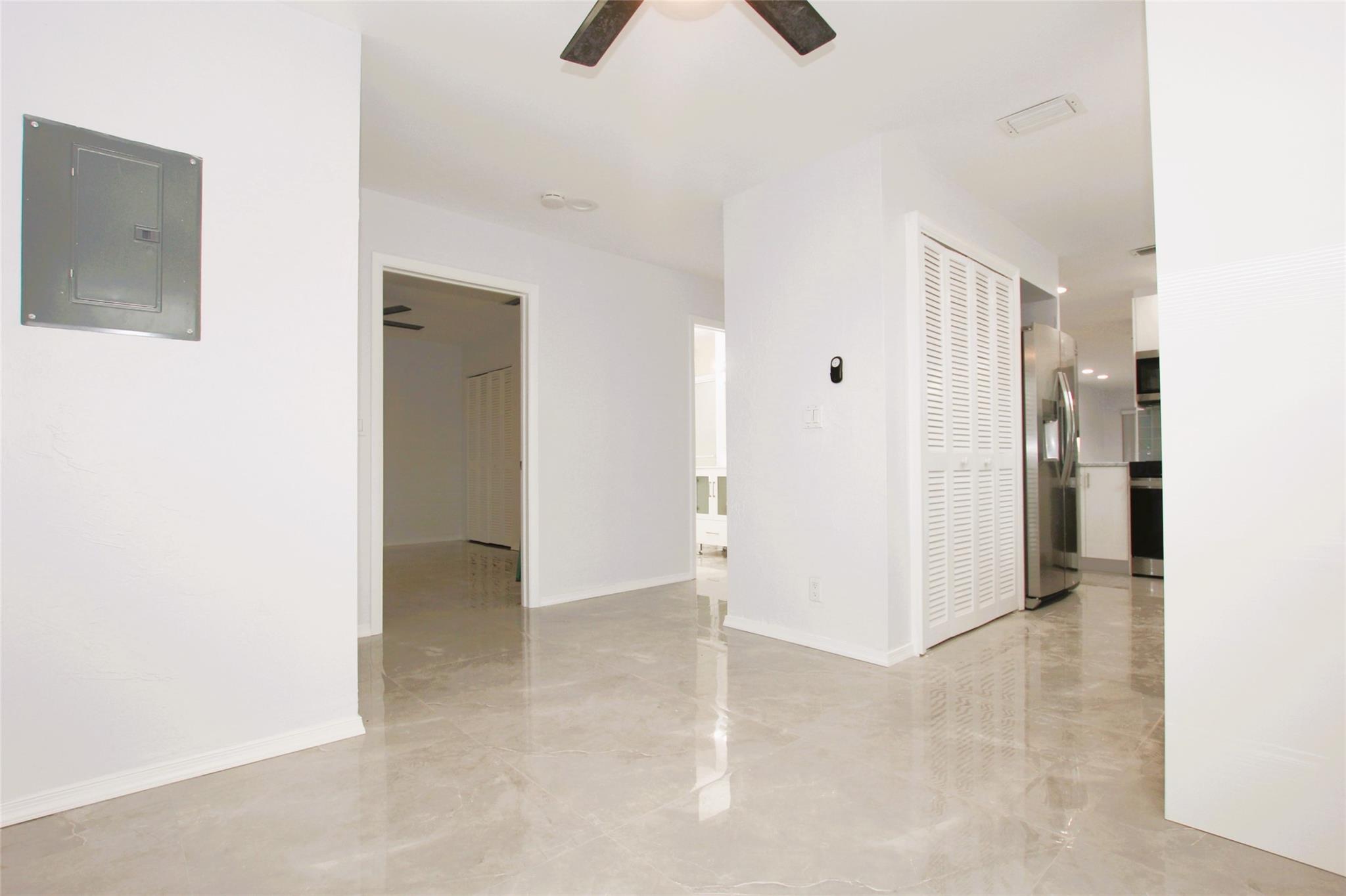 13749 Date Palm Ct D