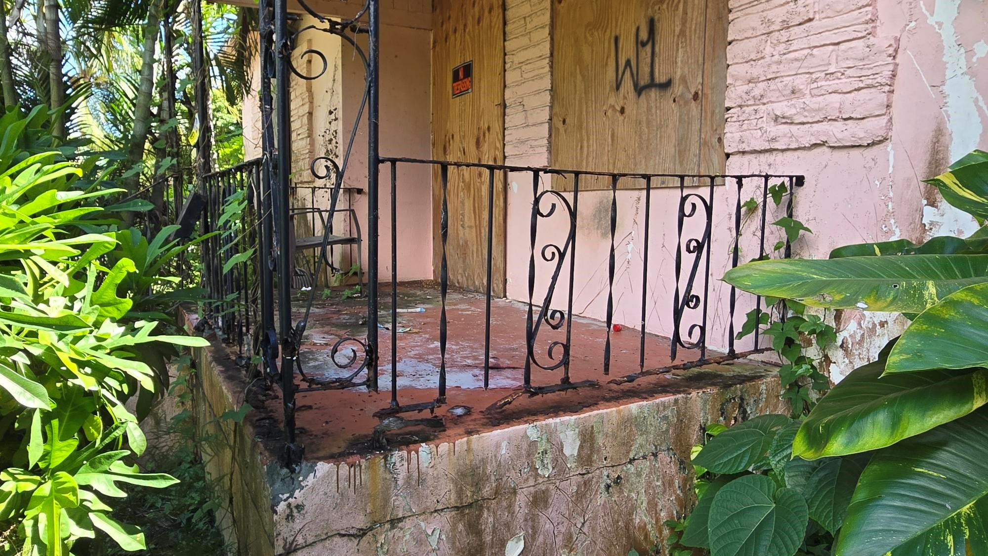 4400 SW 13th Ter