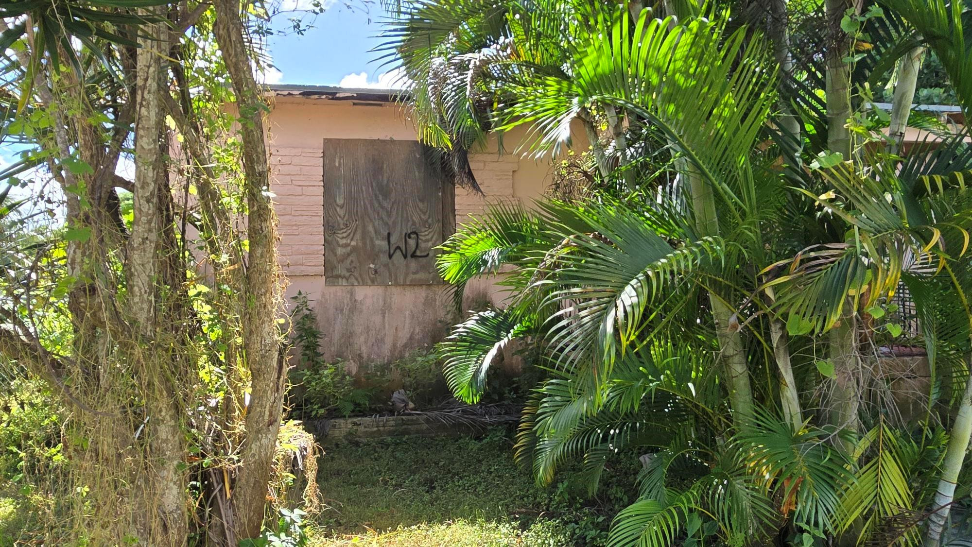 4400 SW 13th Ter