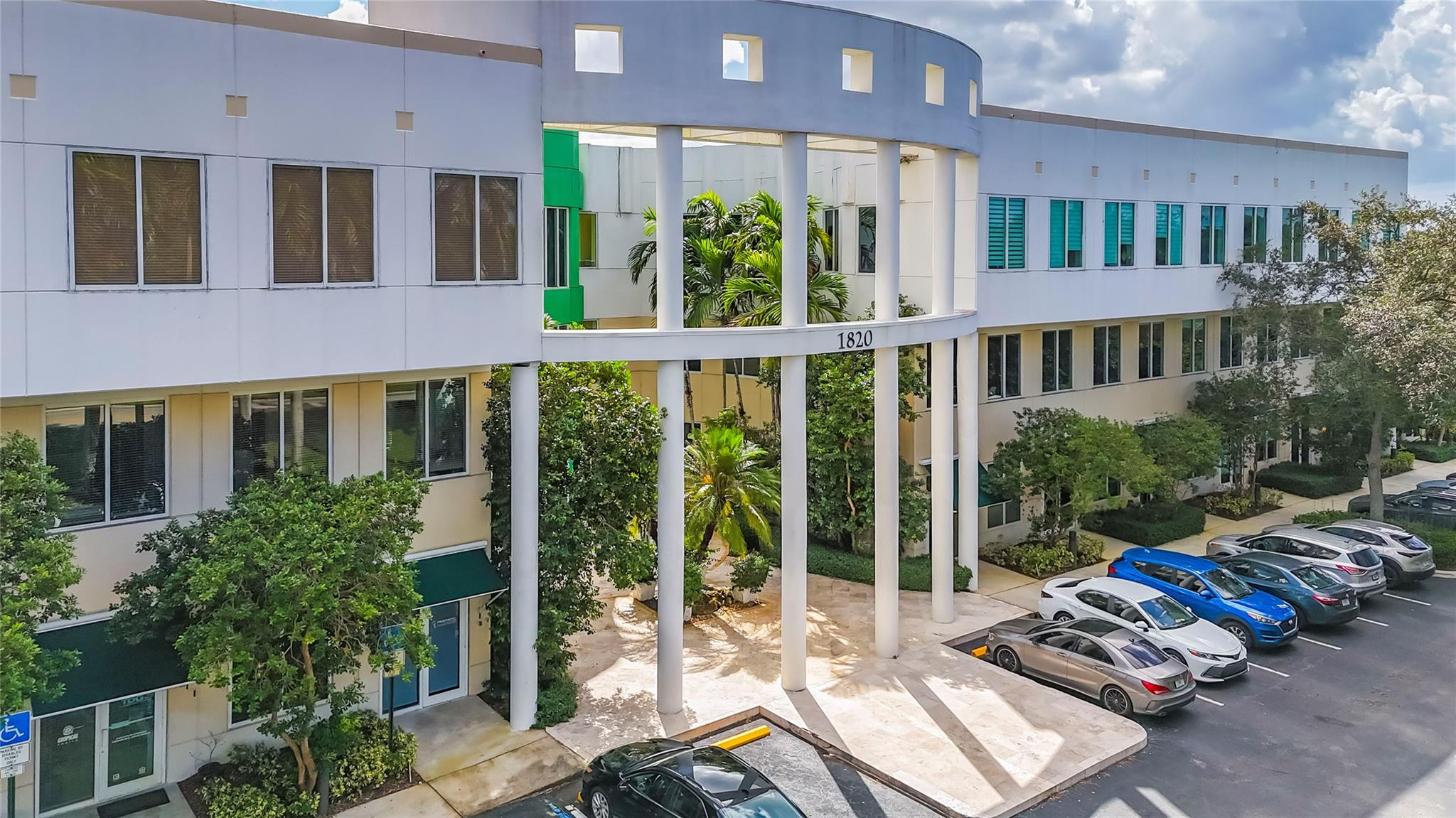 1820 N Corporate Lakes Blvd 106