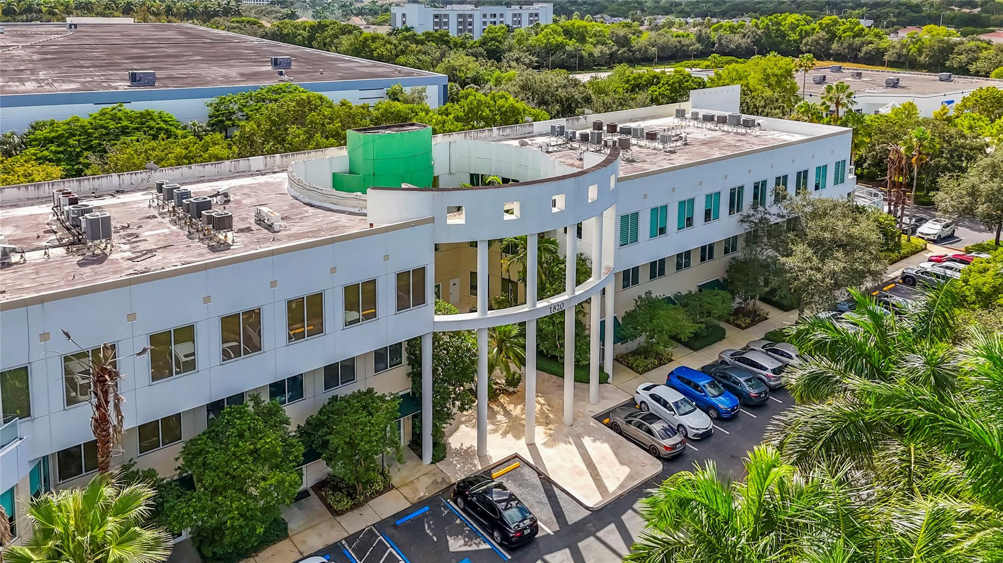 1820 N Corporate Lakes Blvd 106