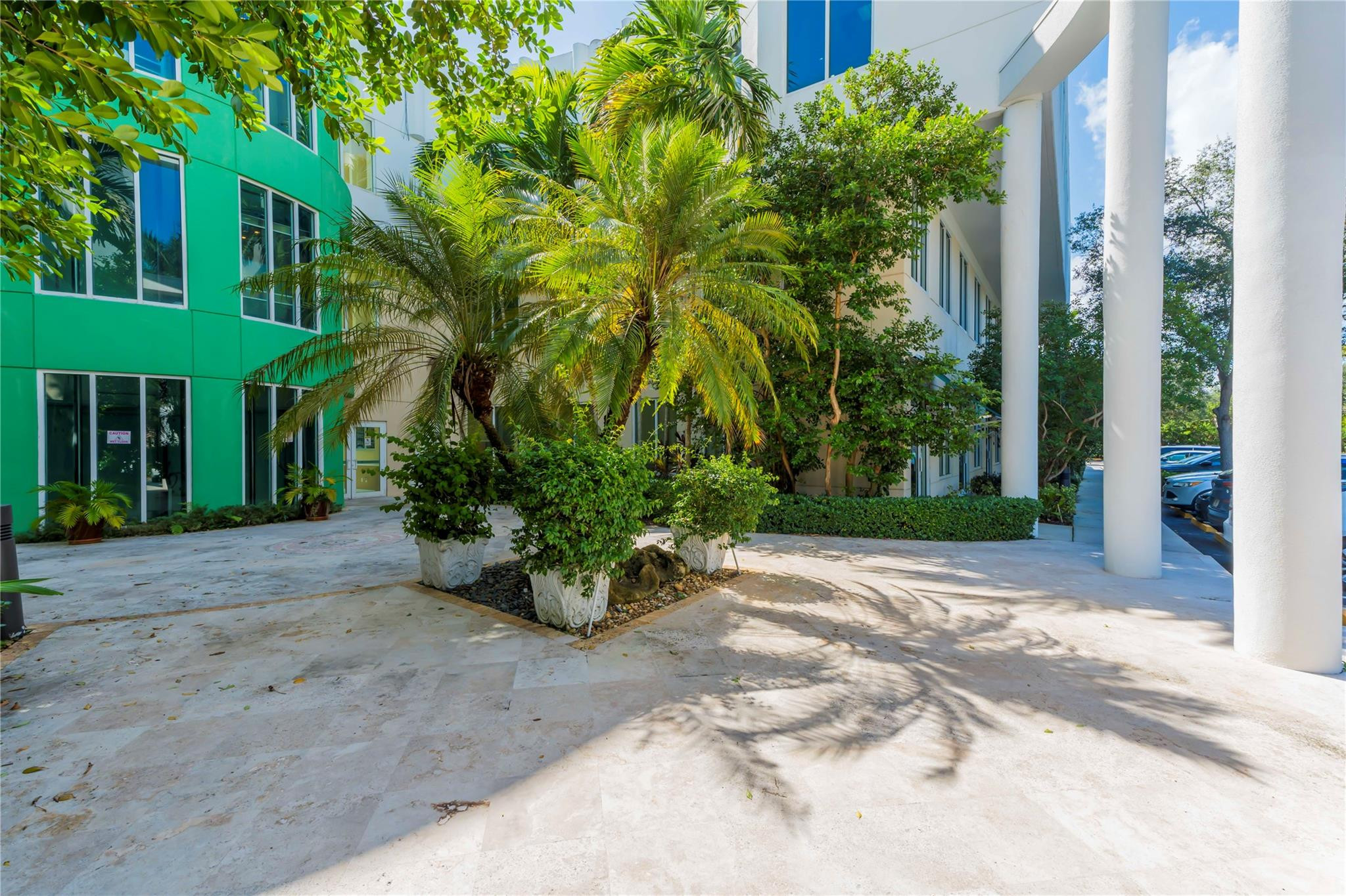 1820 N Corporate Lakes Blvd 106