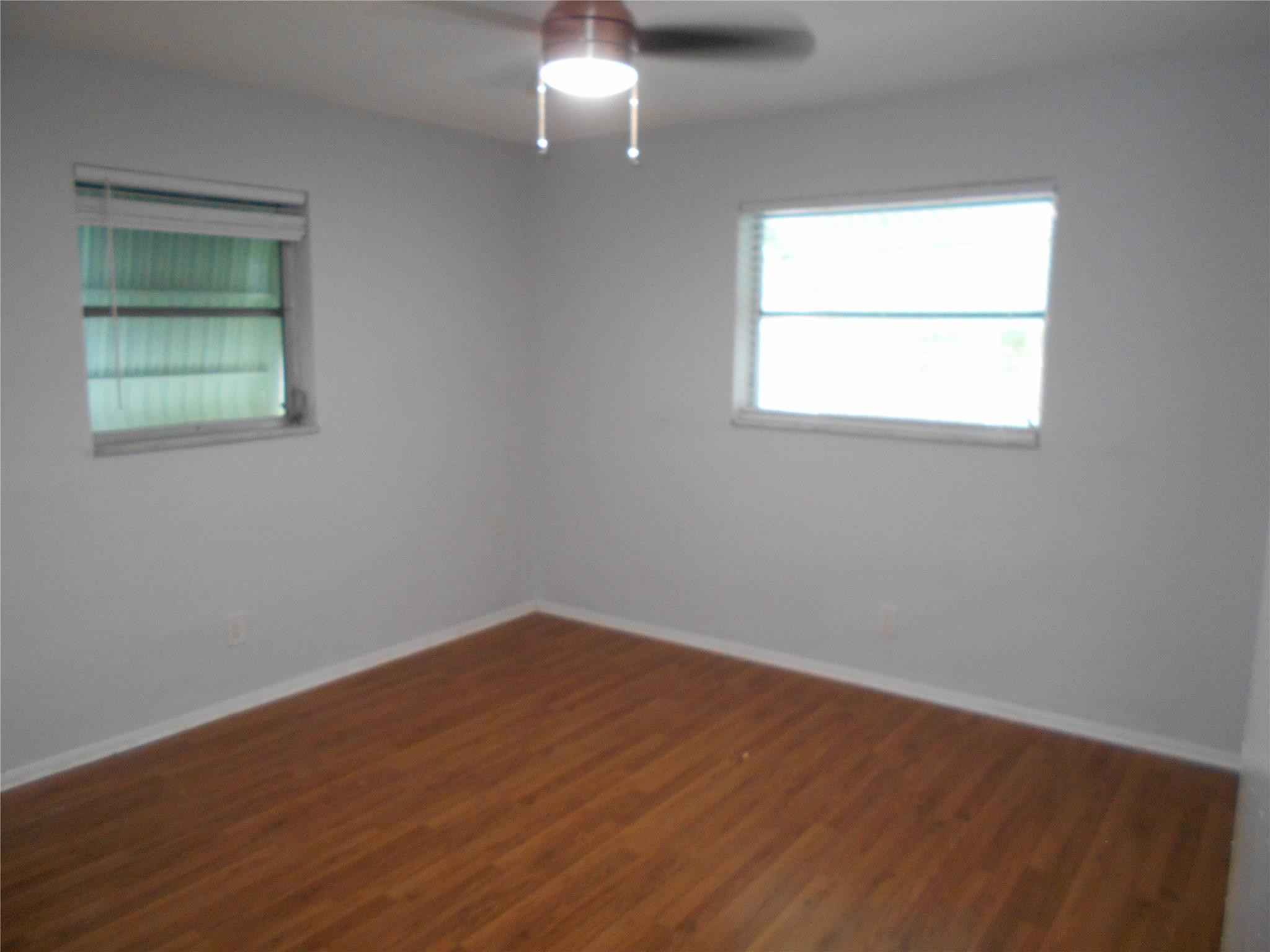 150 NW 27th St