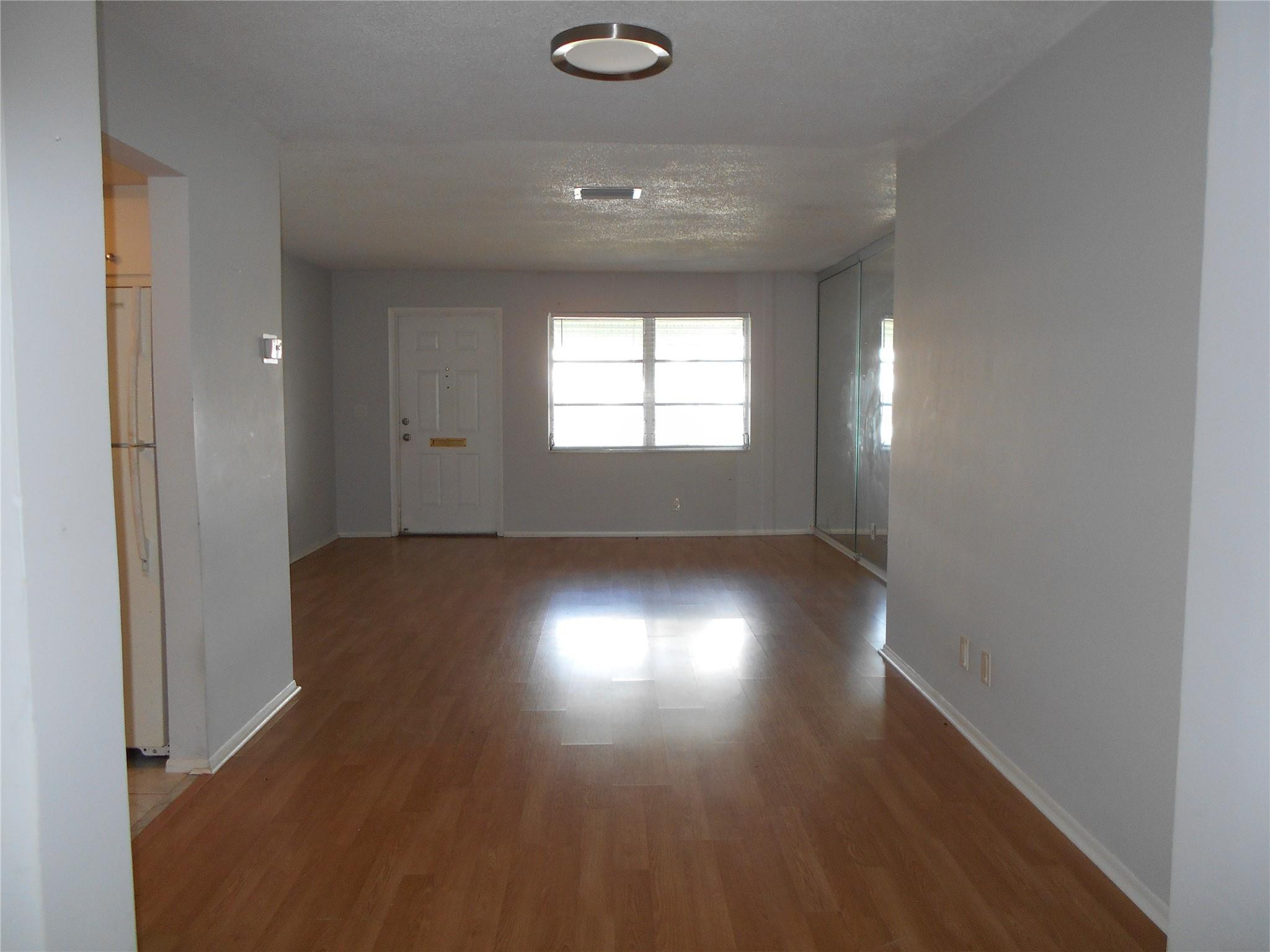 150 NW 27th St