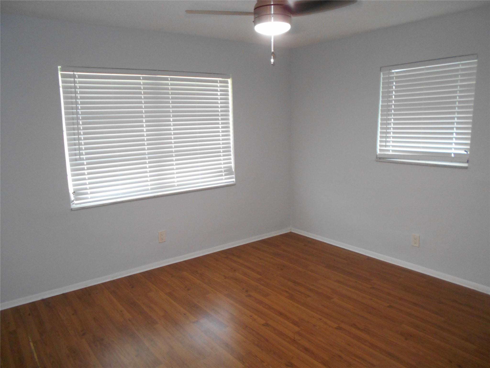 150 NW 27th St