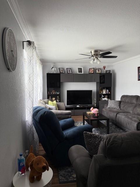 8040 SW 17 PL 8040