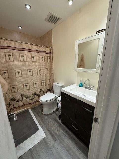 8040 SW 17 PL 8040