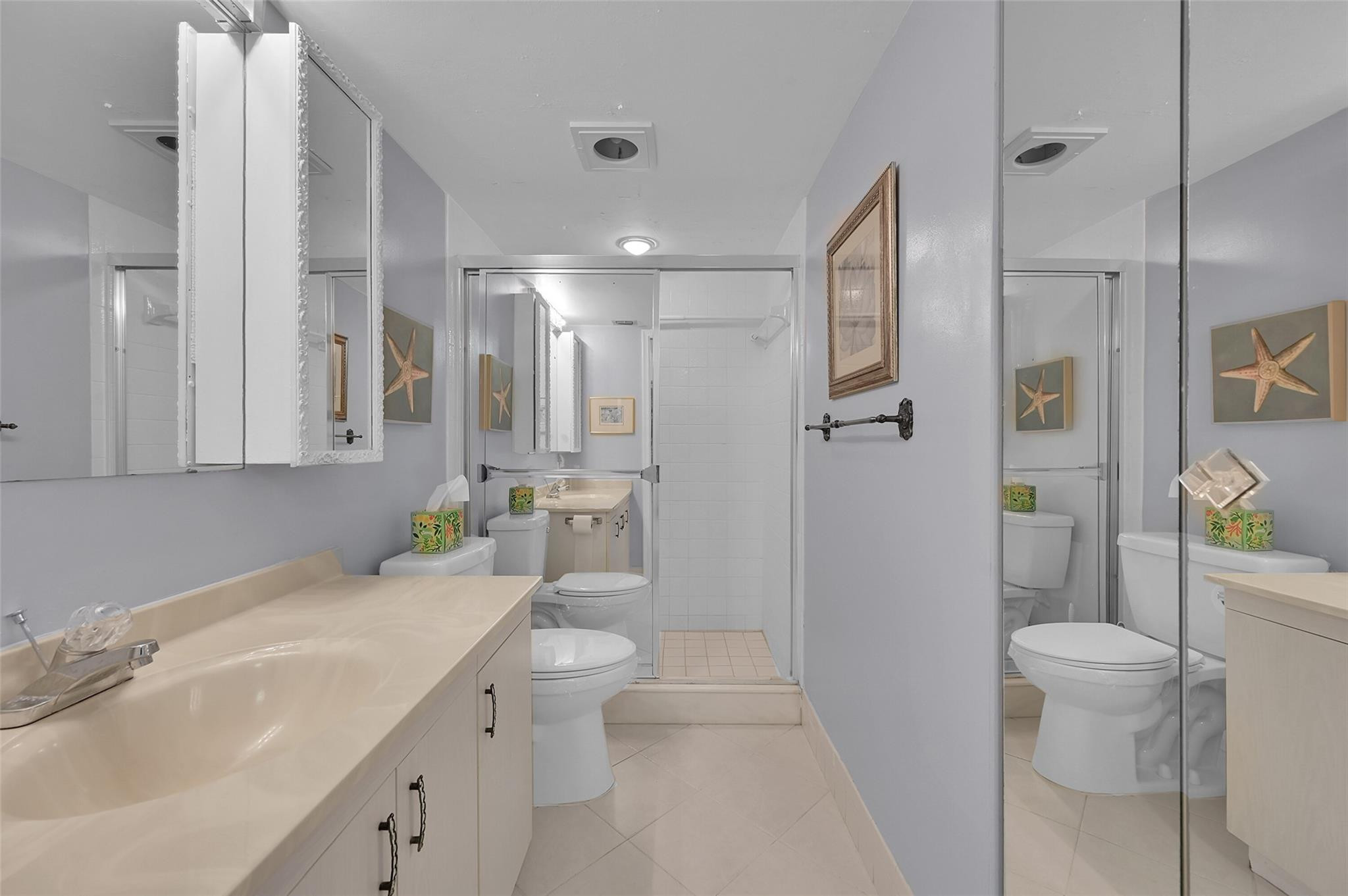 2902 Victoria Cir H3