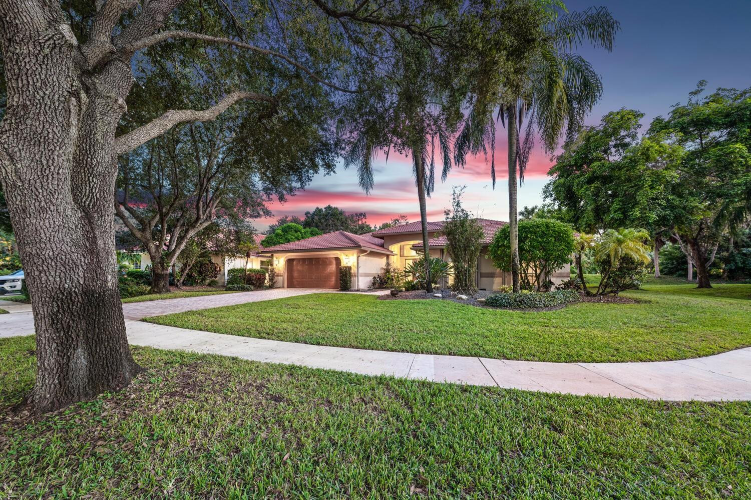6800 NW 70th Pl