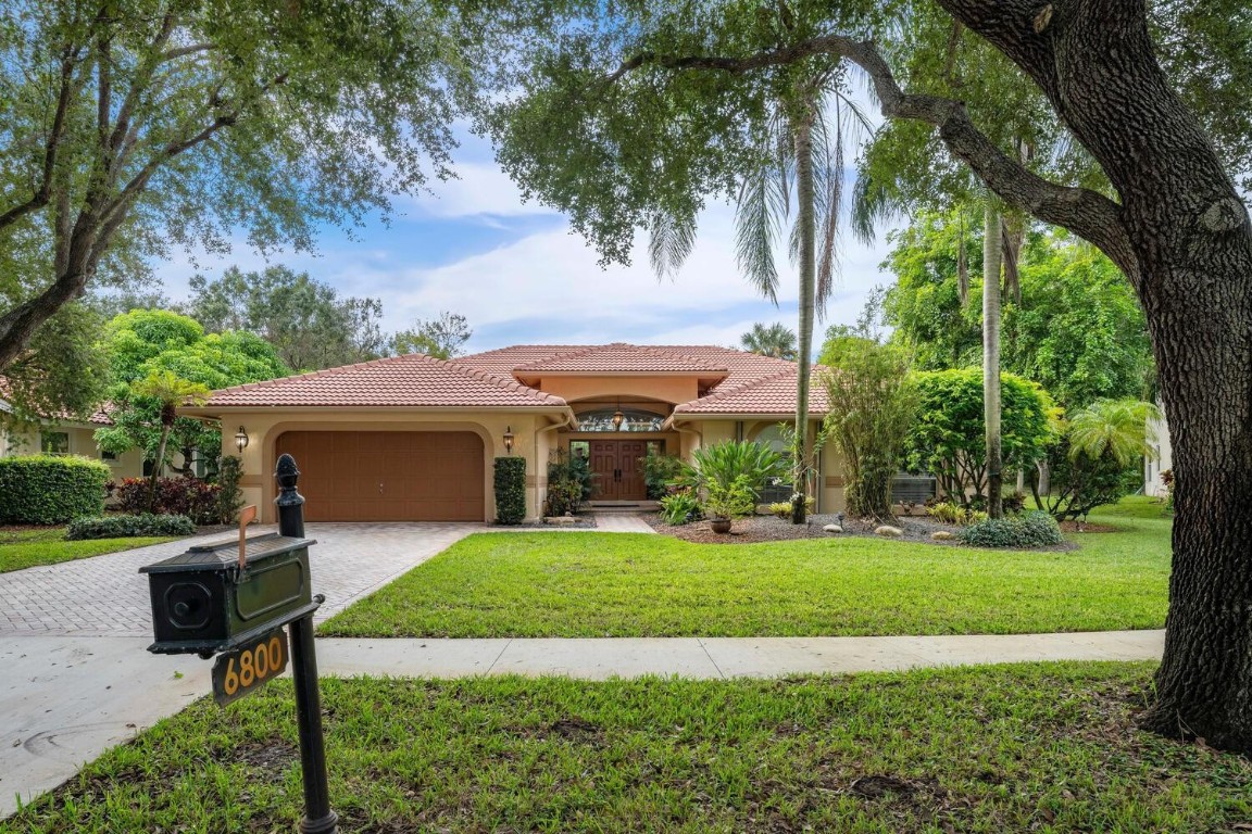 6800 NW 70th Pl