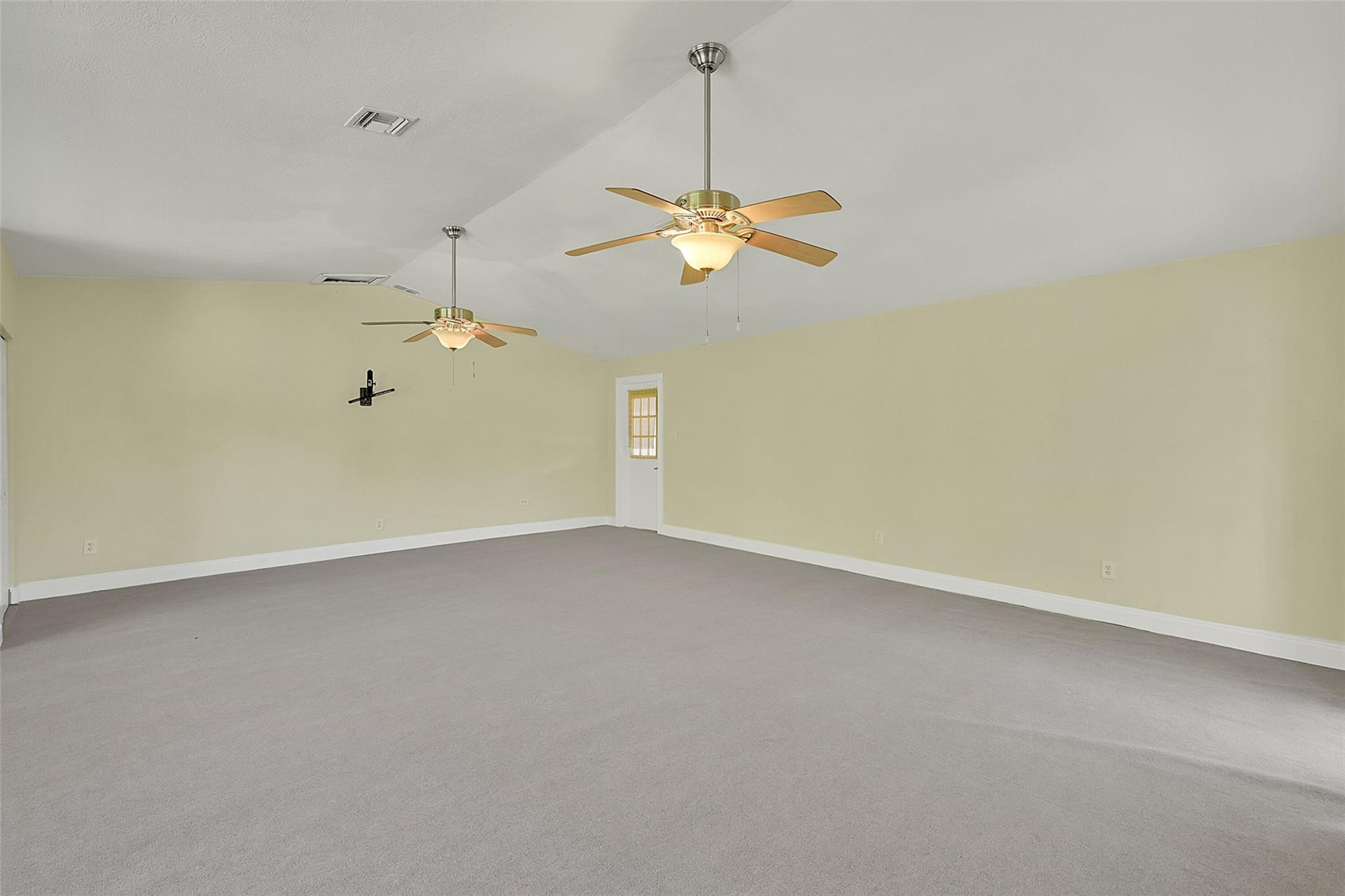2800 NW 106th Ave