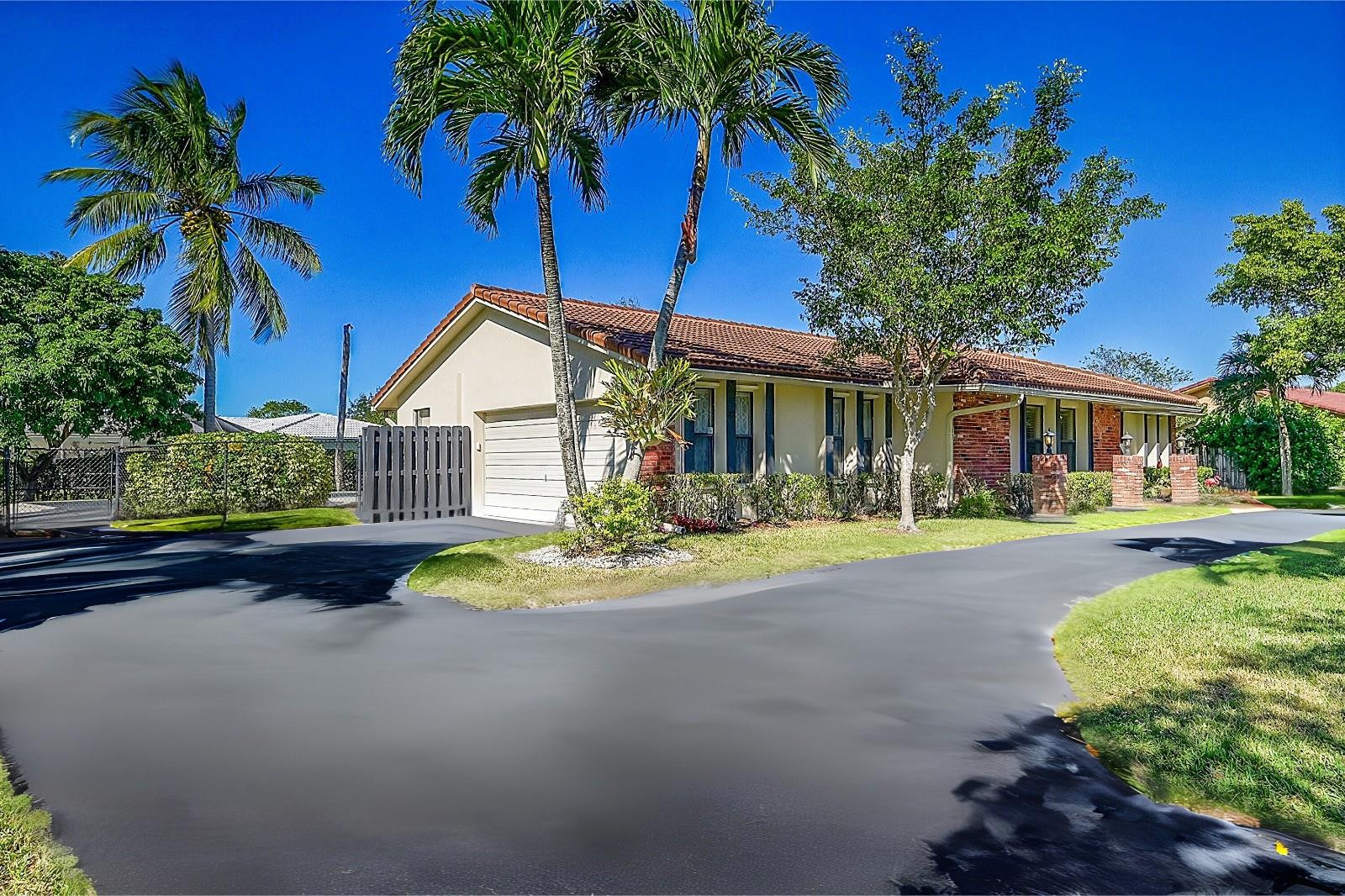 2800 NW 106th Ave