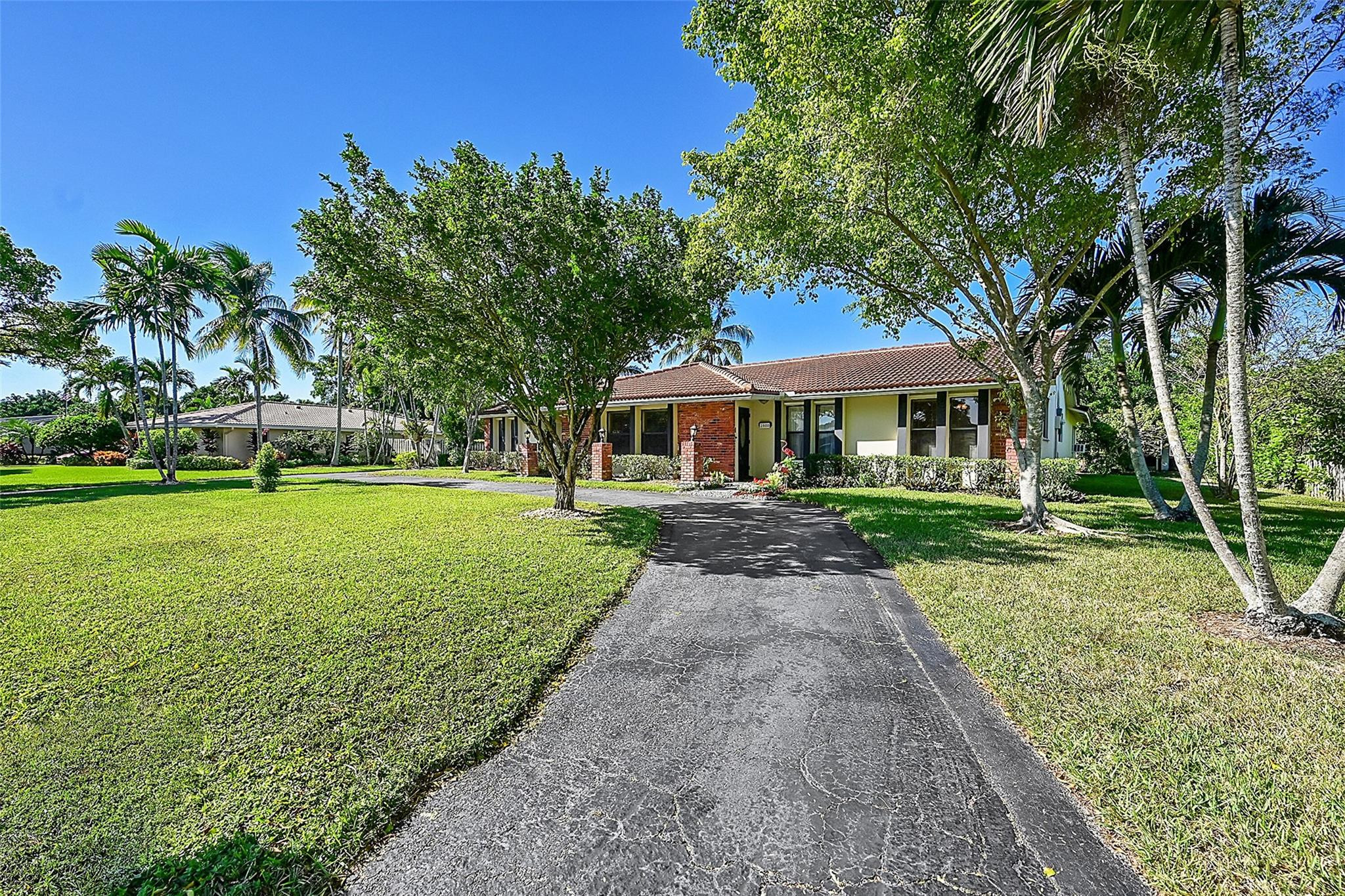 2800 NW 106th Ave