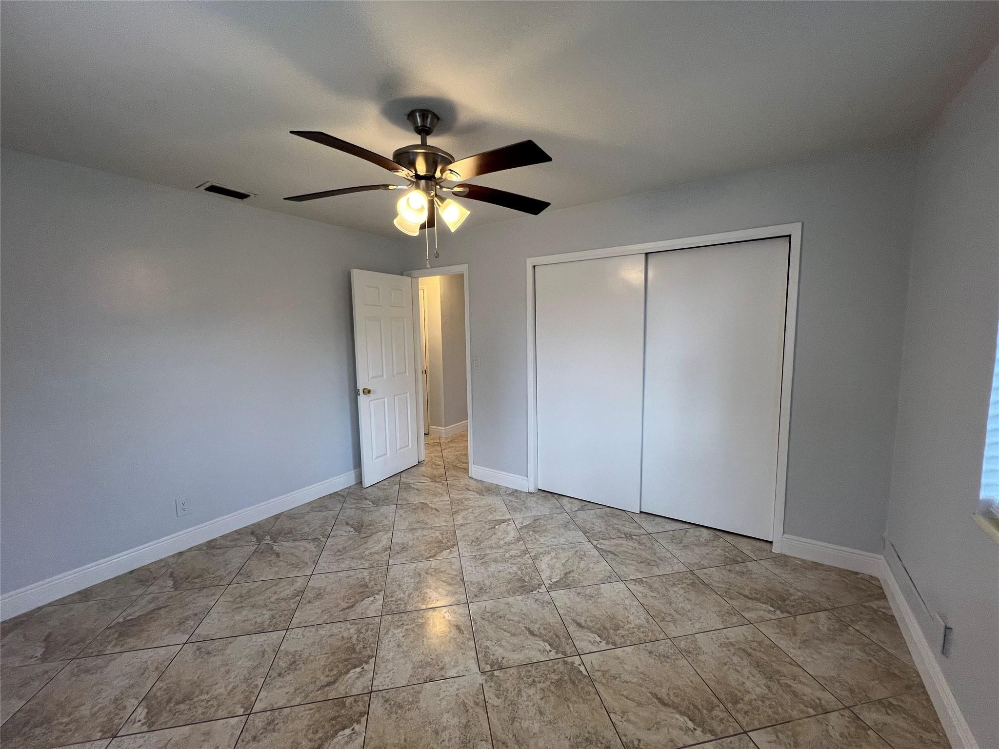 625 SW 4th St 2