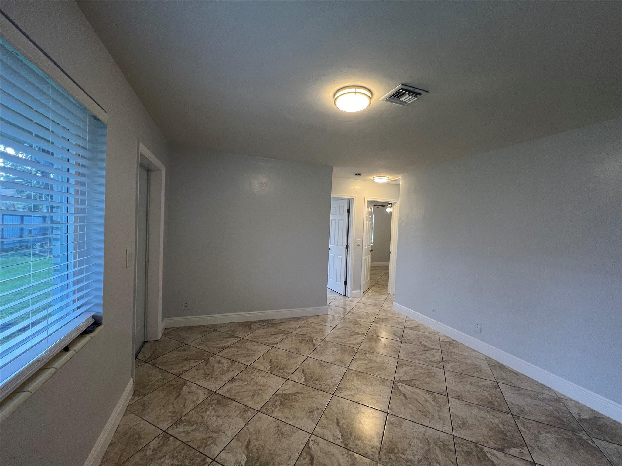 625 SW 4th St 2