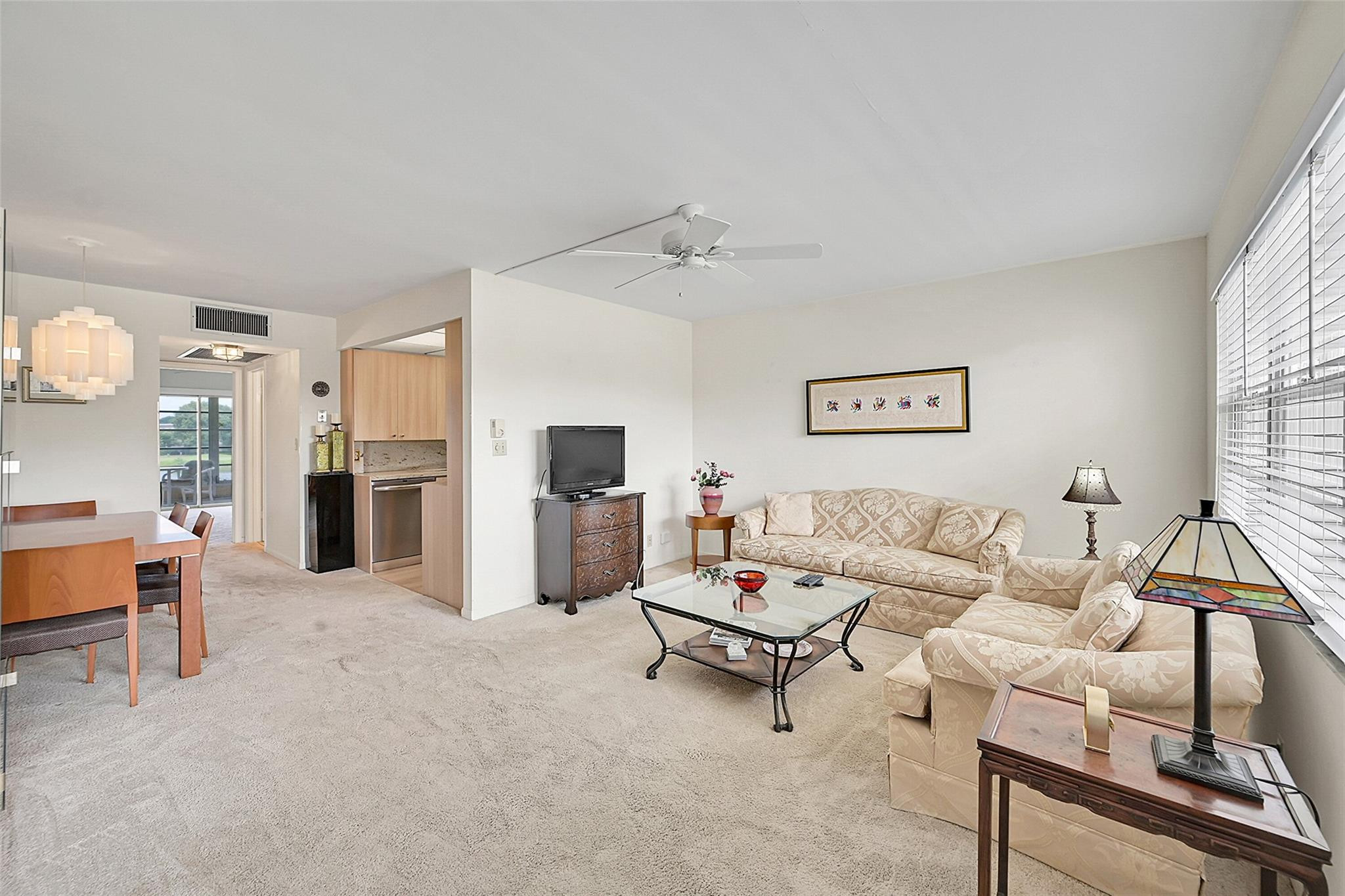 2801 Victoria Way G3