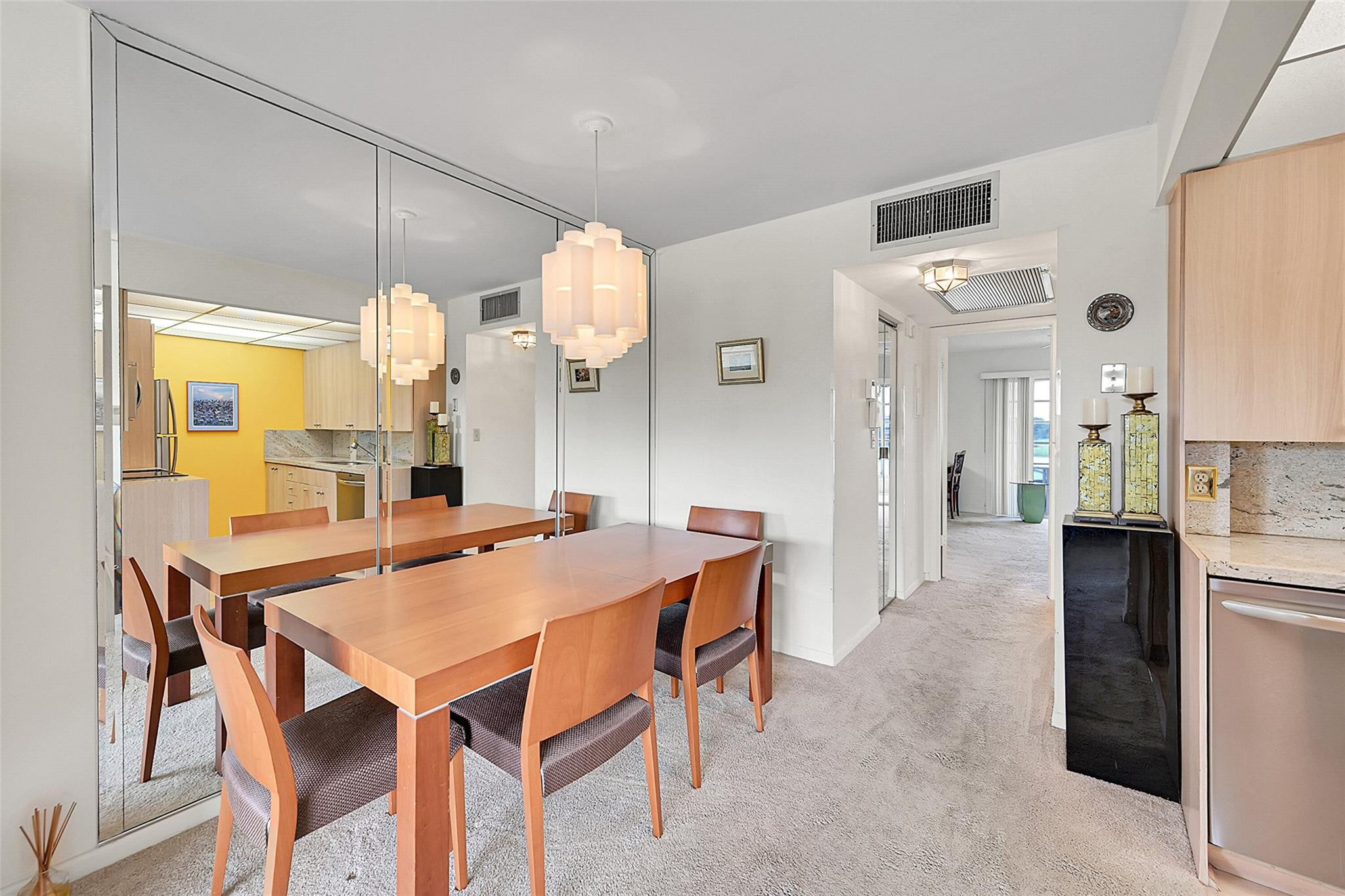 2801 Victoria Way G3