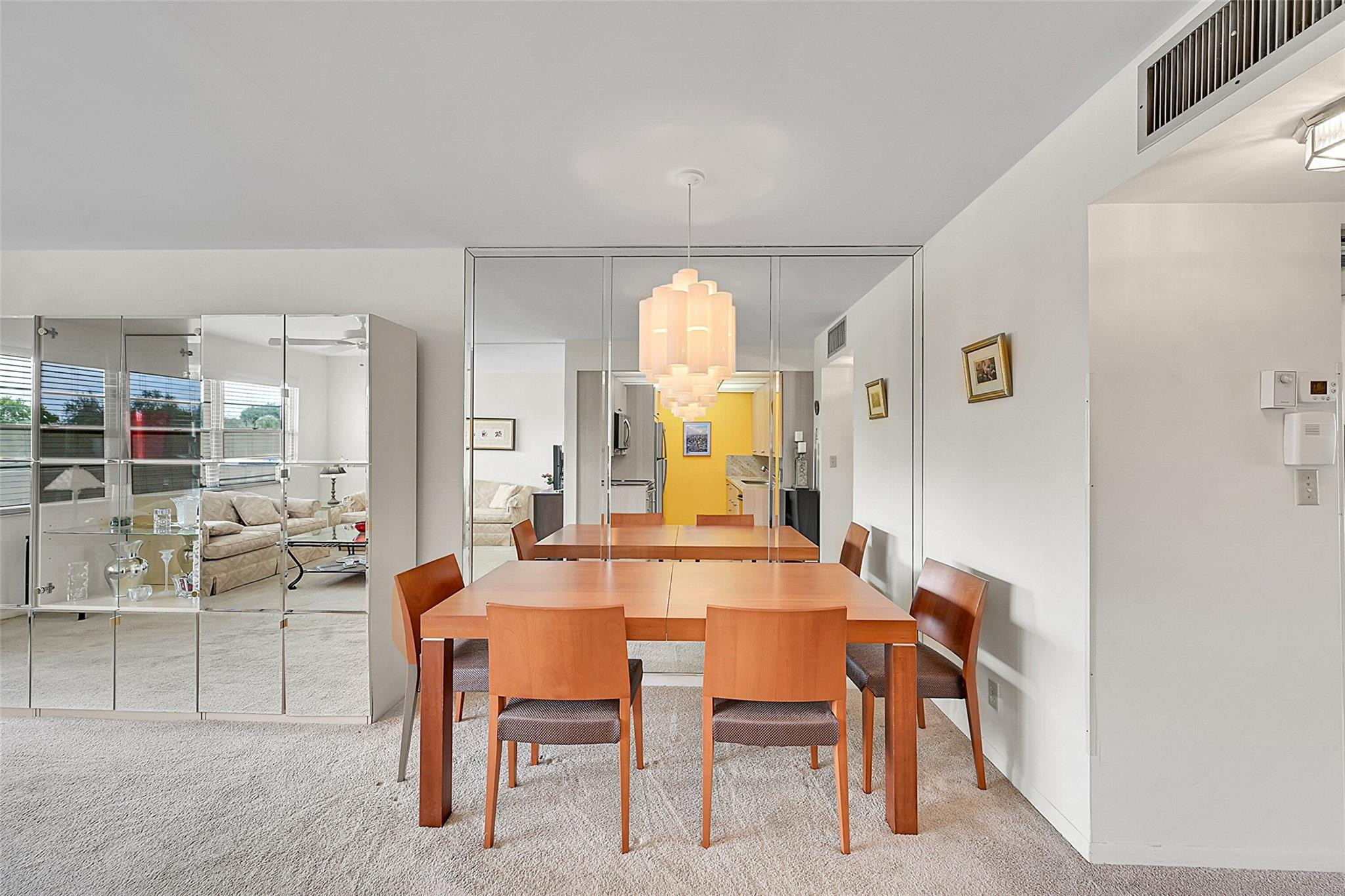 2801 Victoria Way G3