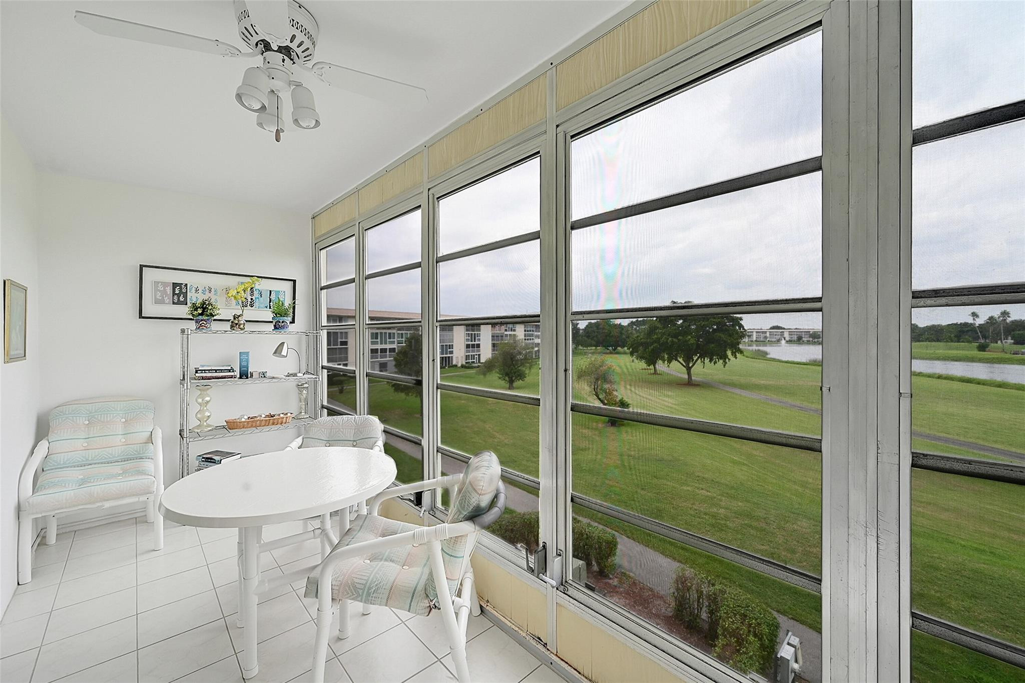 2801 Victoria Way G3