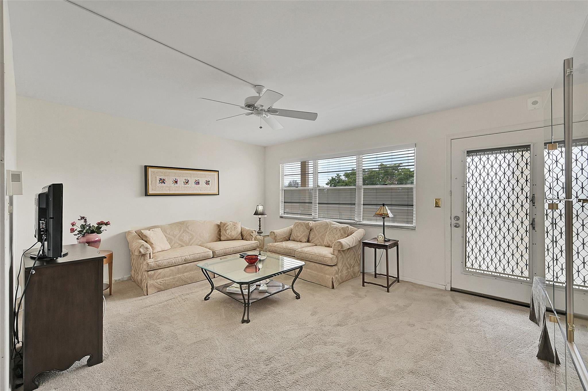 2801 Victoria Way G3