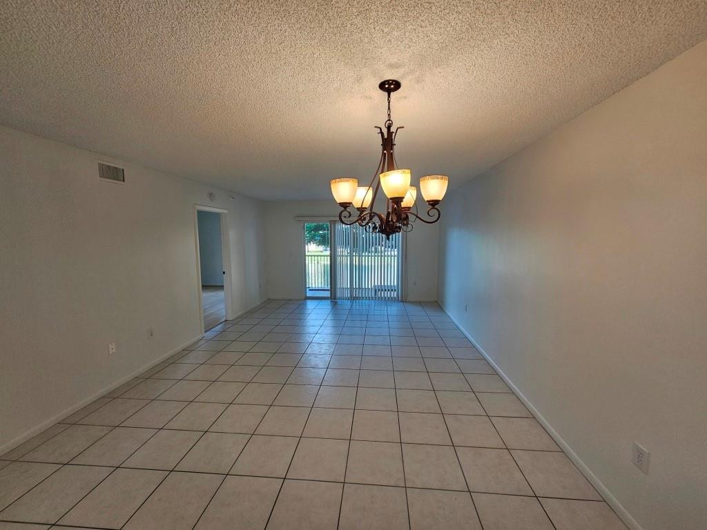 9537 Weldon Cir I201