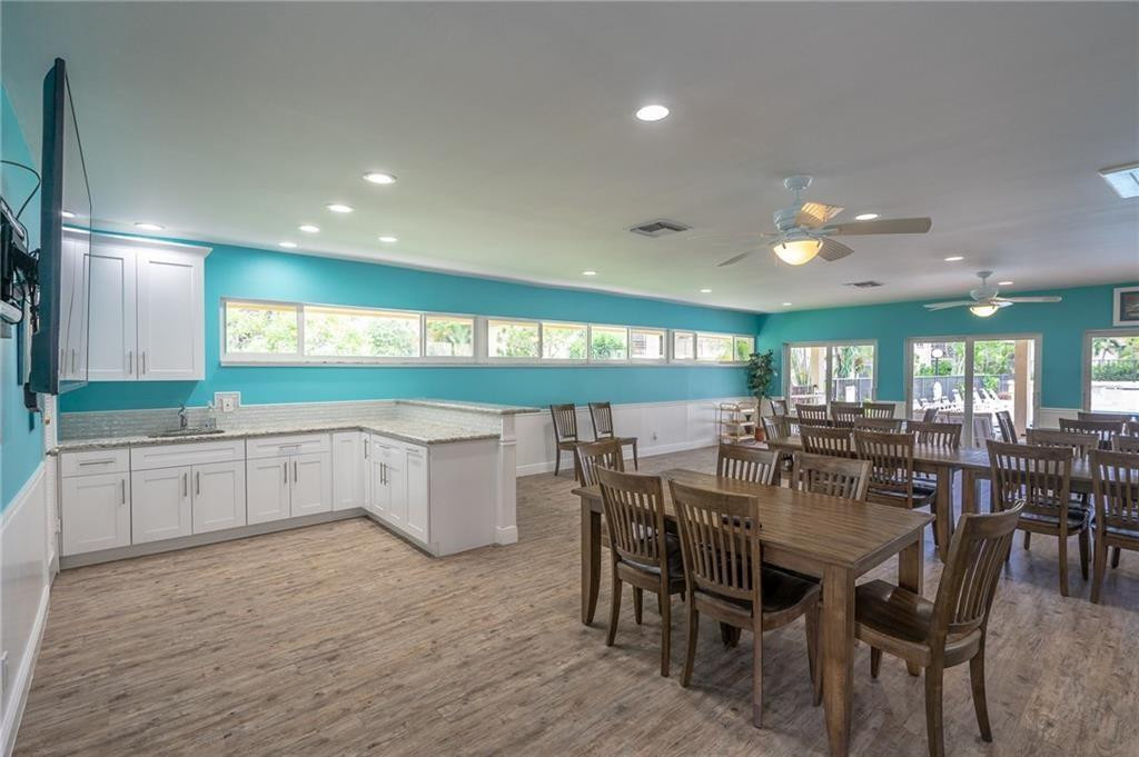 1251 NW 13th St 432C