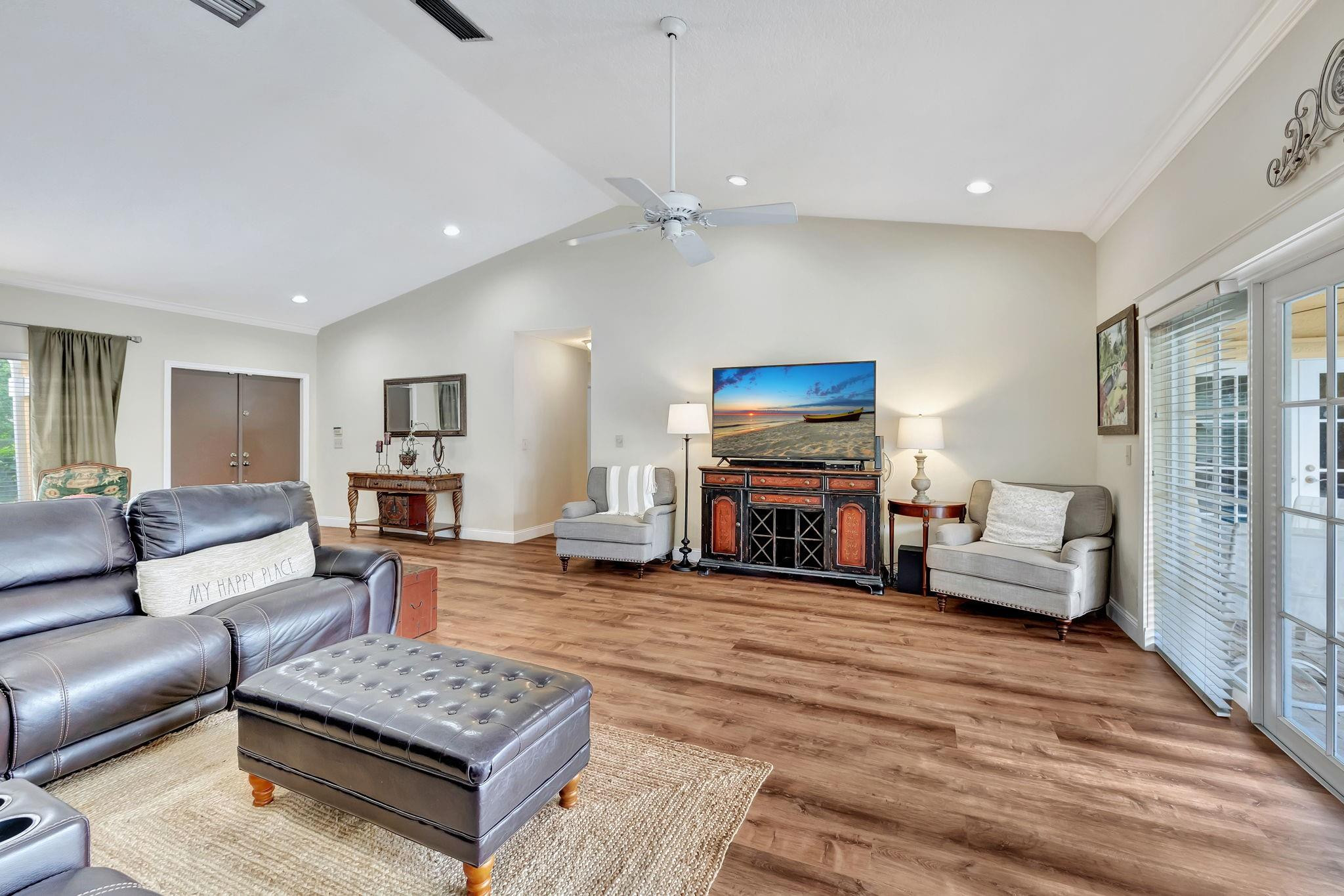 6121 NW 56 Court