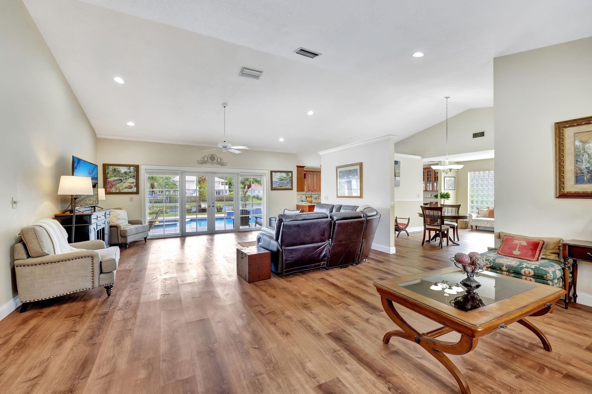 6121 NW 56 Court