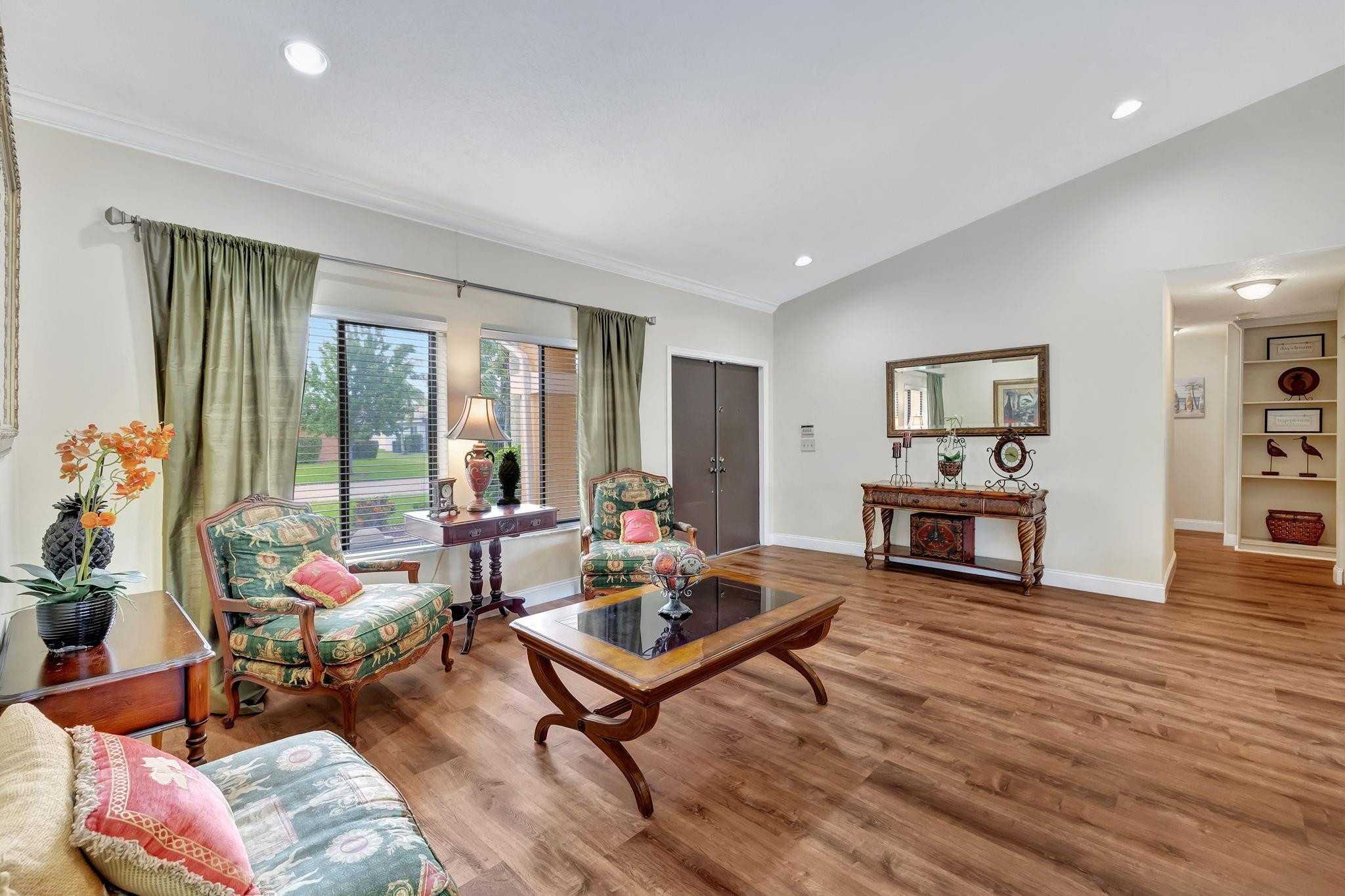 6121 NW 56 Court