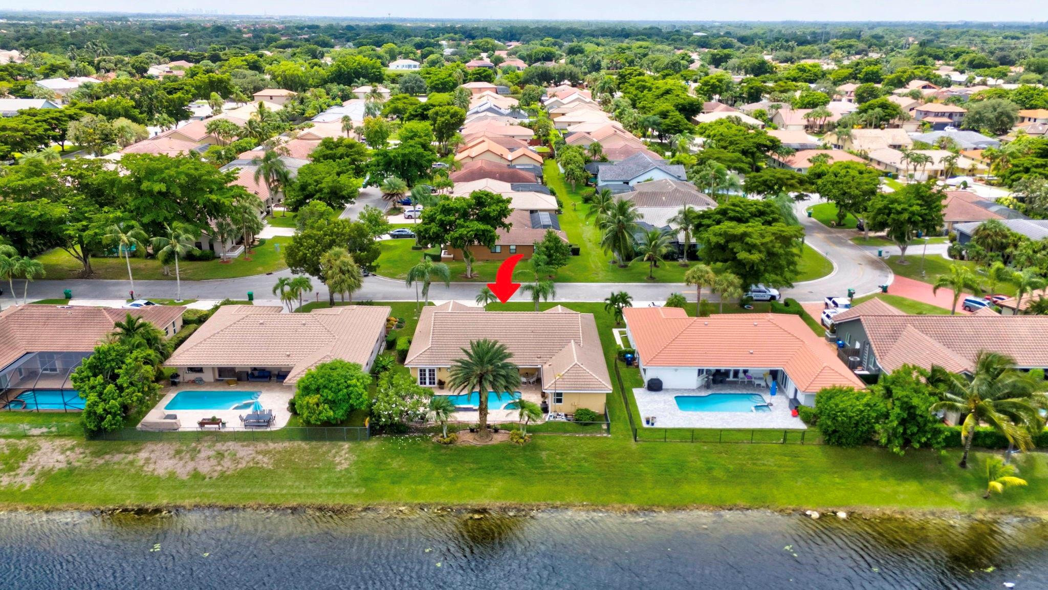 6121 NW 56 Court