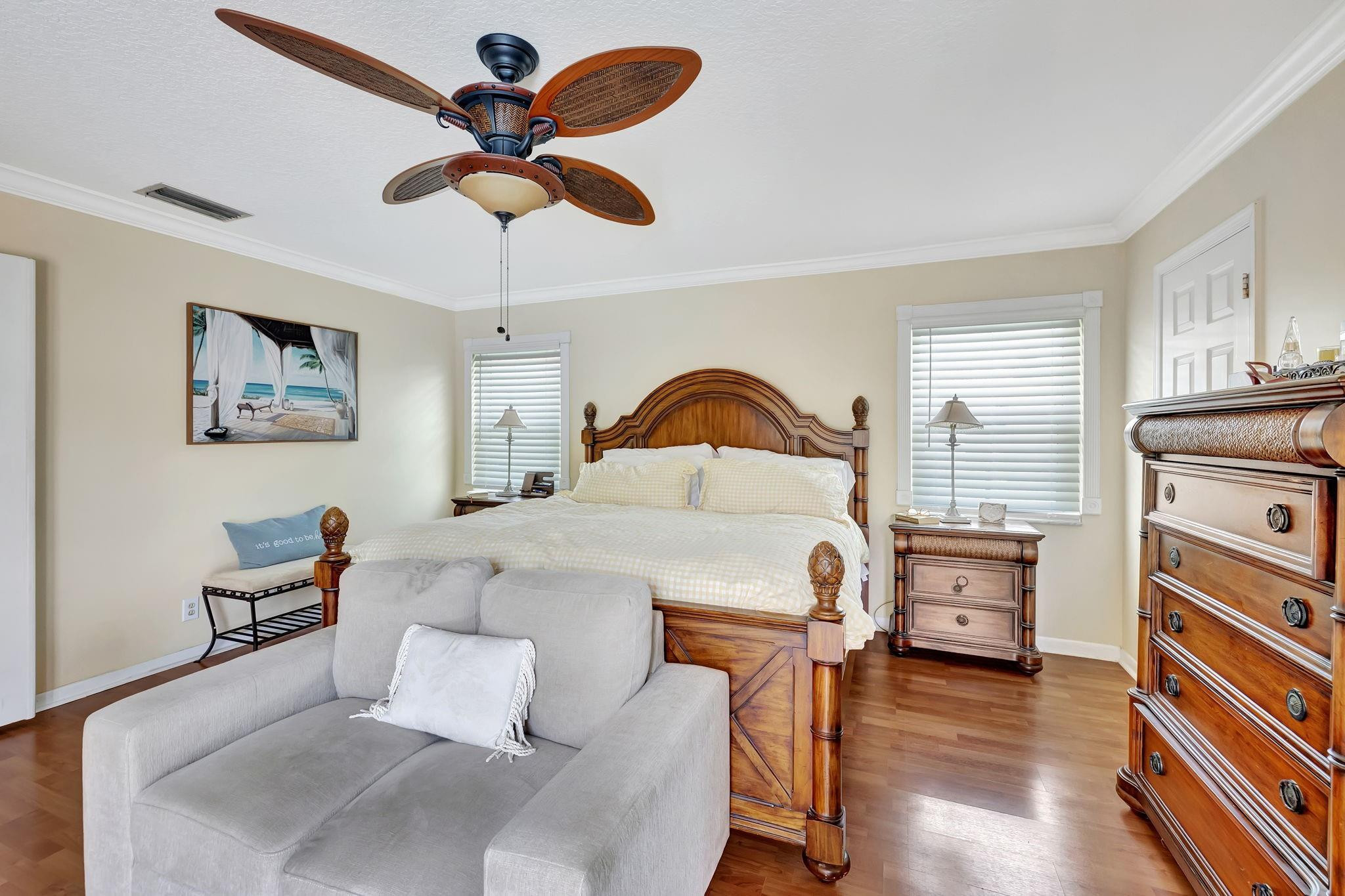 6121 NW 56 Court