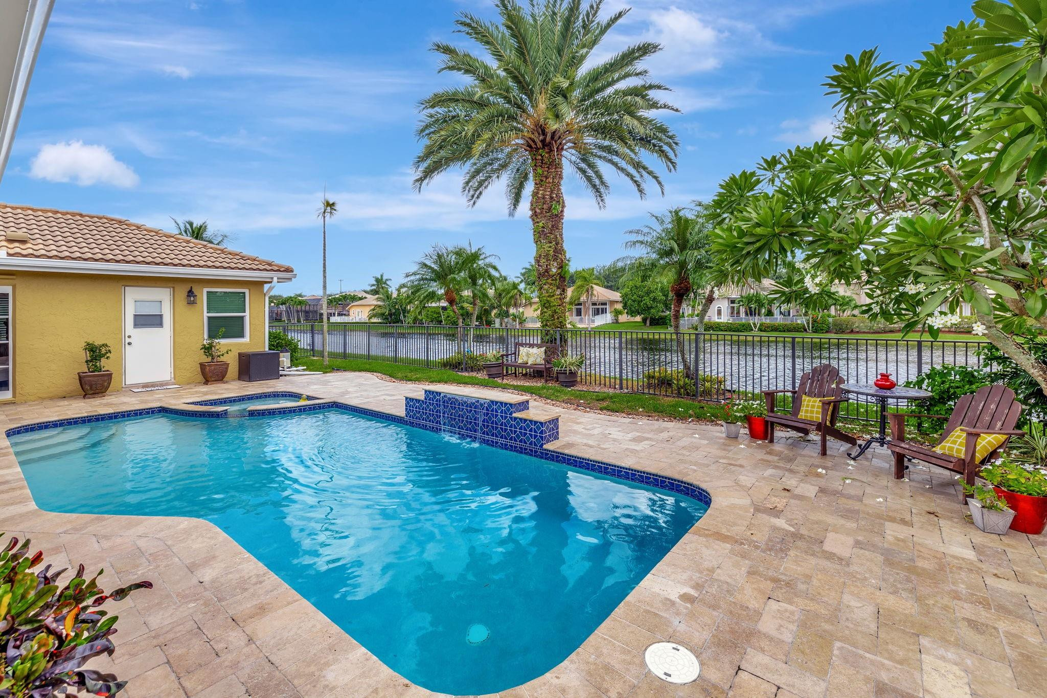6121 NW 56 Court