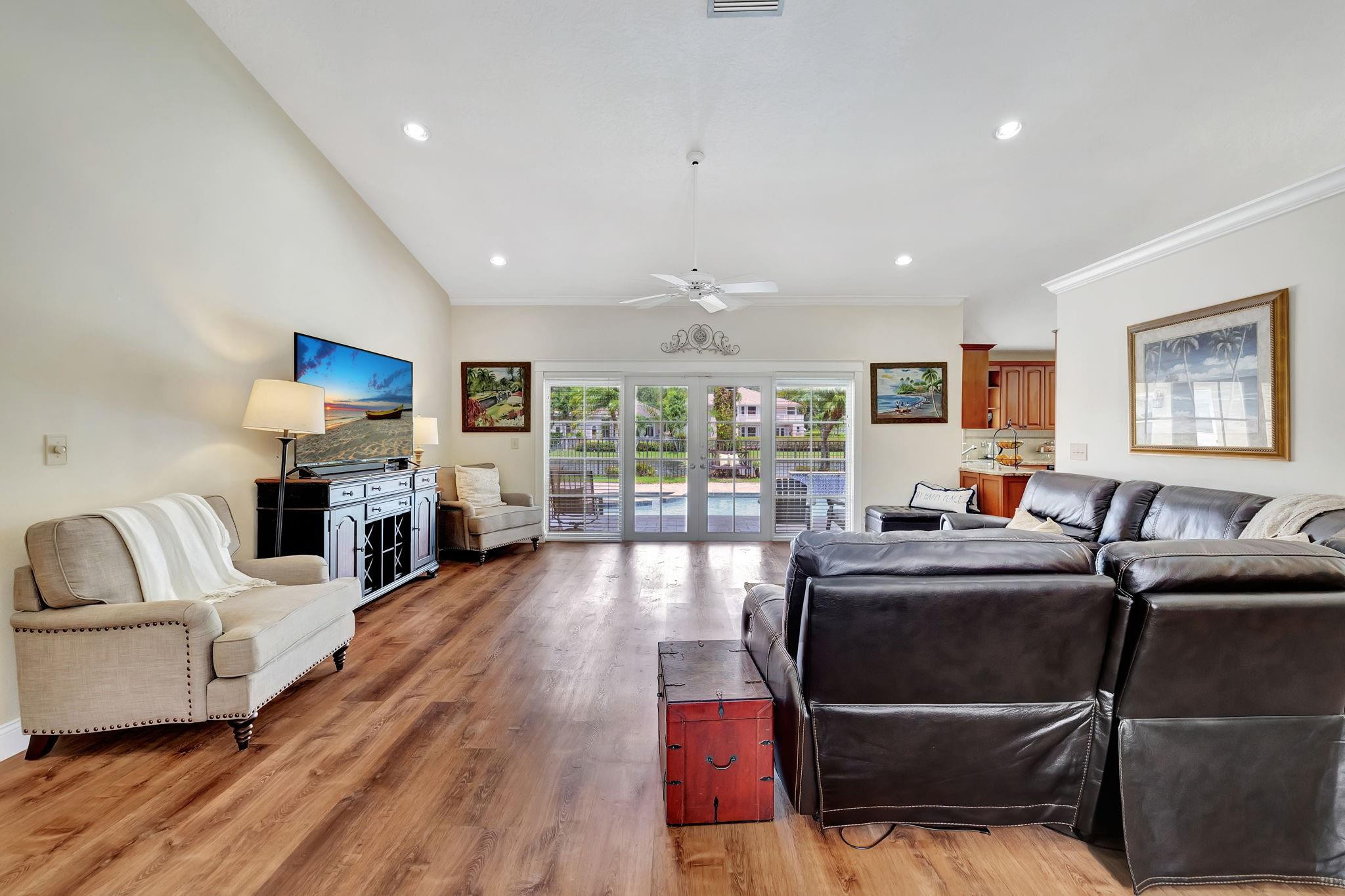 6121 NW 56 Court