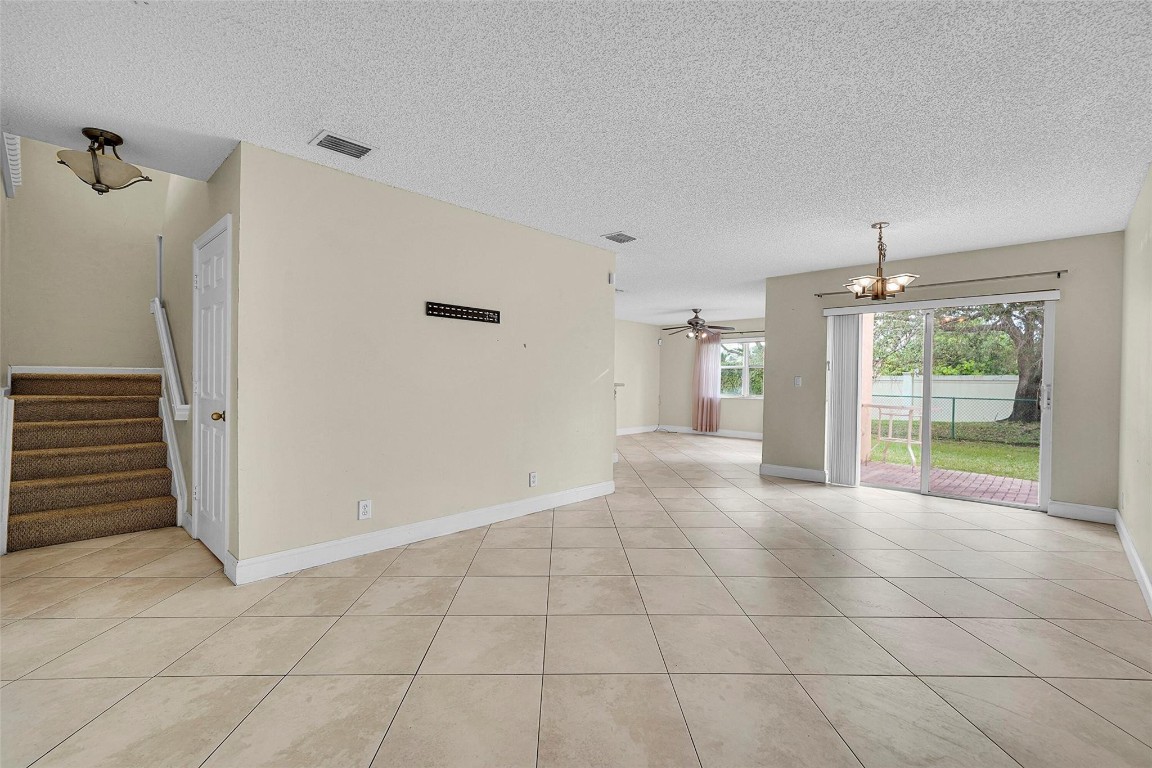 7251 Sienna Ridge Ln