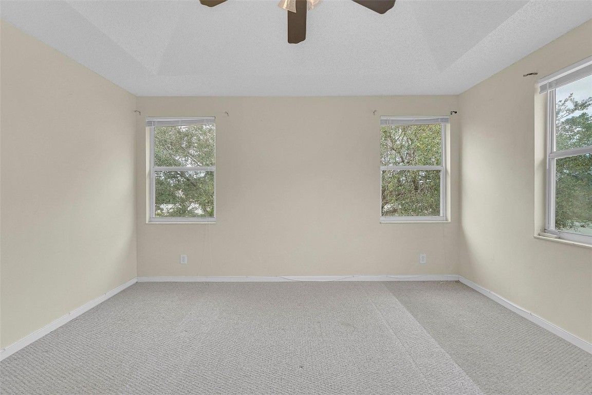 7251 Sienna Ridge Ln