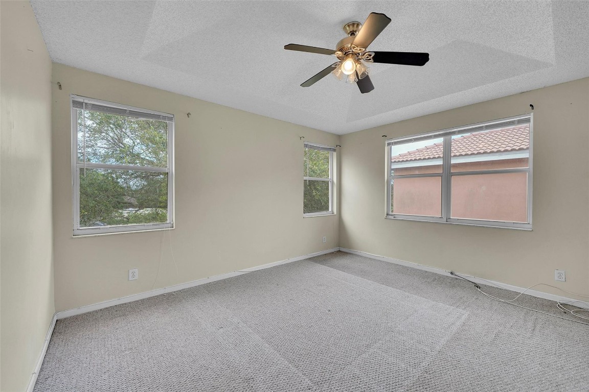 7251 Sienna Ridge Ln