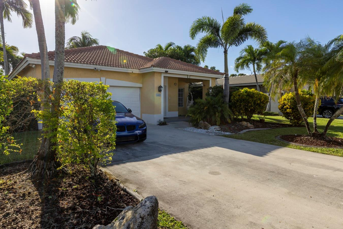 4504 SW 12th Ct