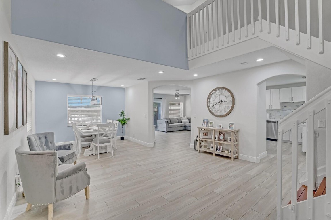 7587 Sierra Ridge Ln