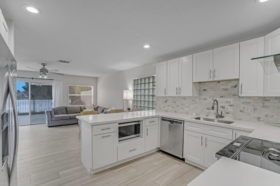 7587 Sierra Ridge Ln