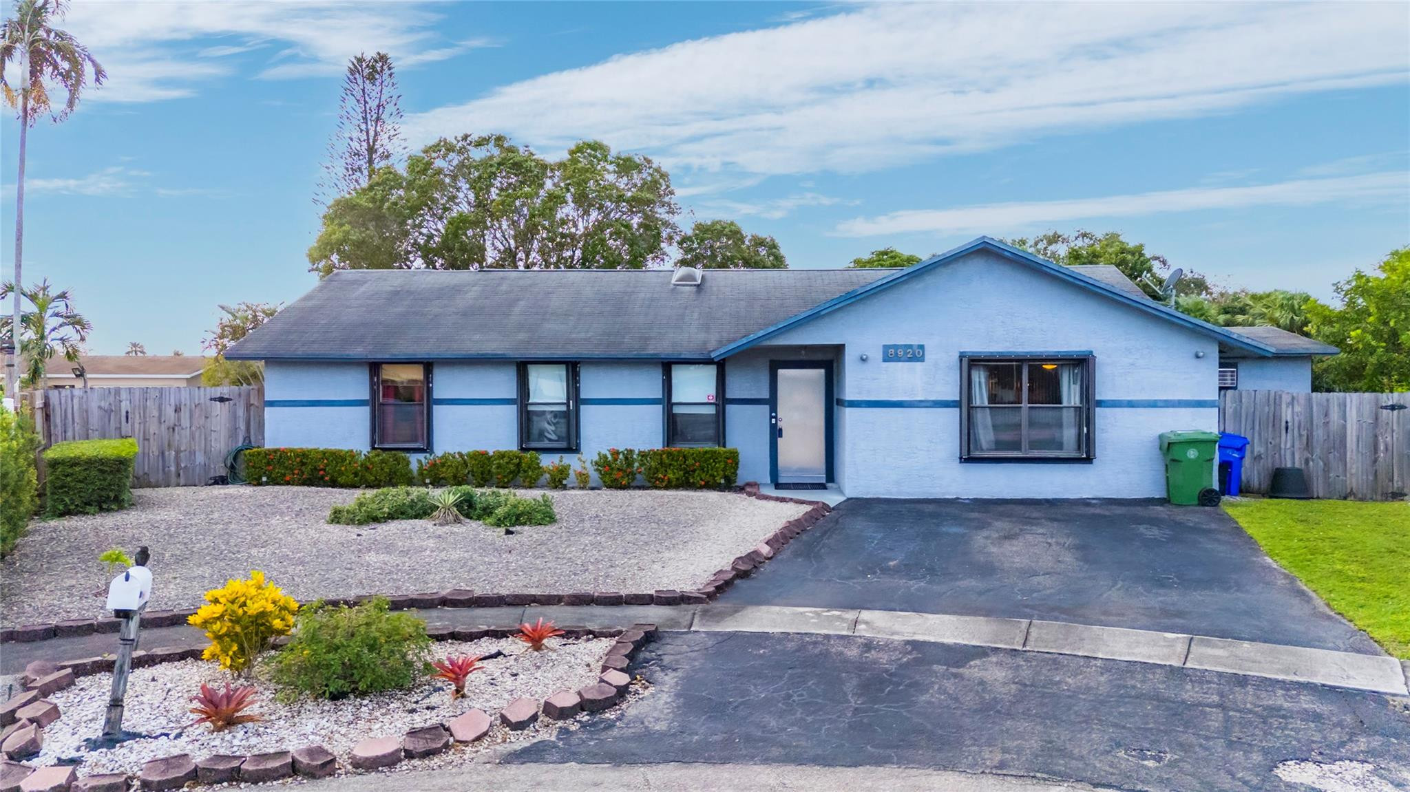 8920 NW 14th St