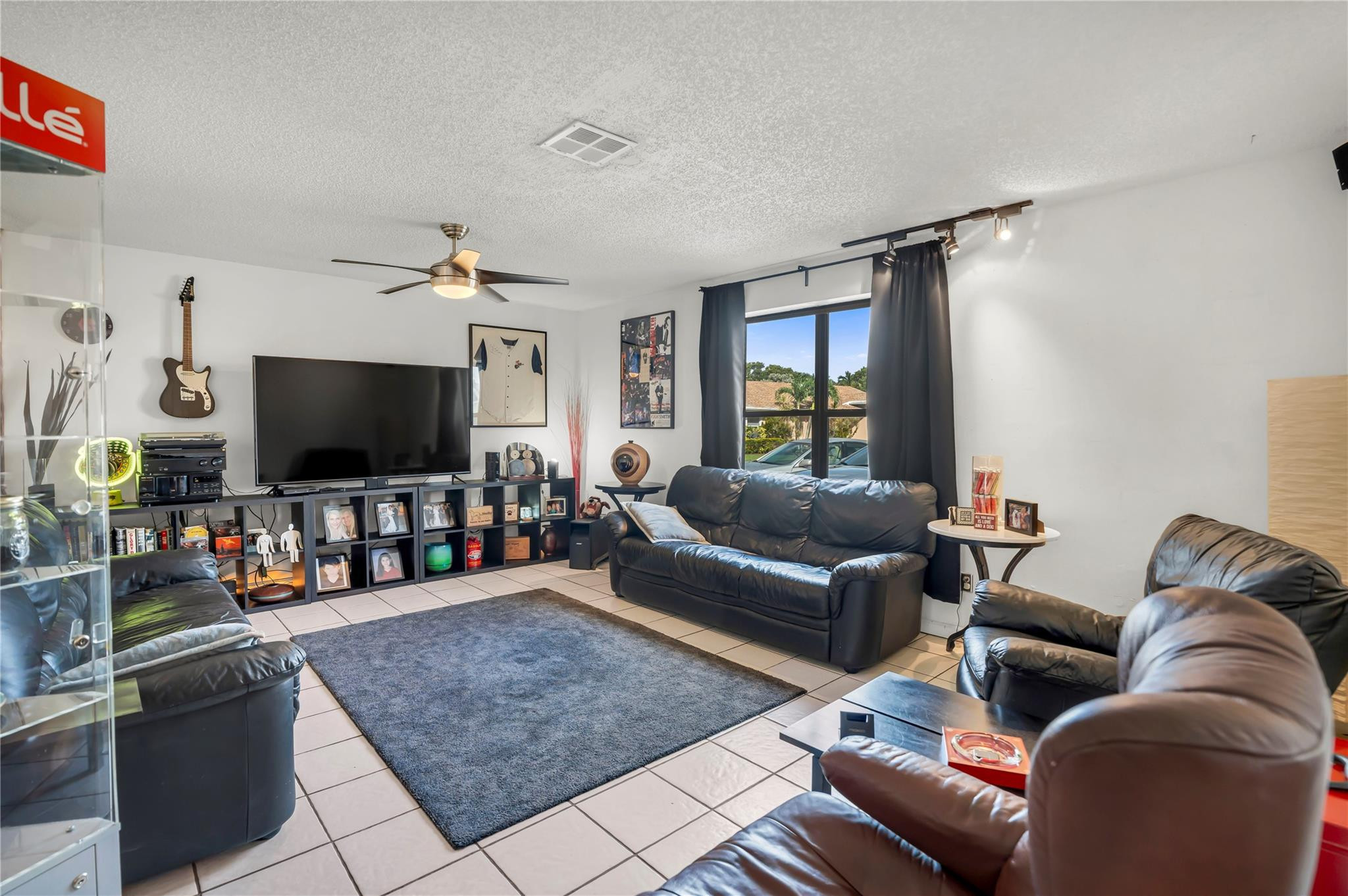 8920 NW 14th St
