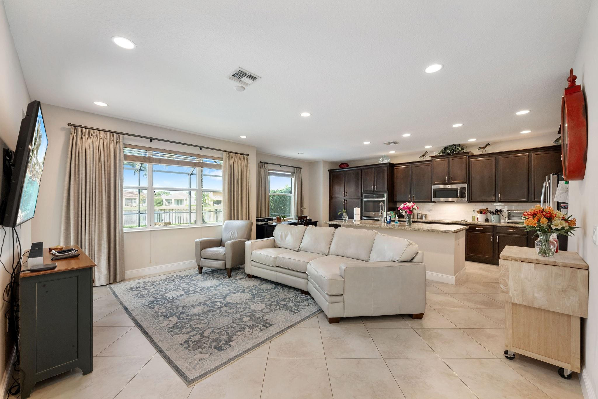 3023 Strada Ct