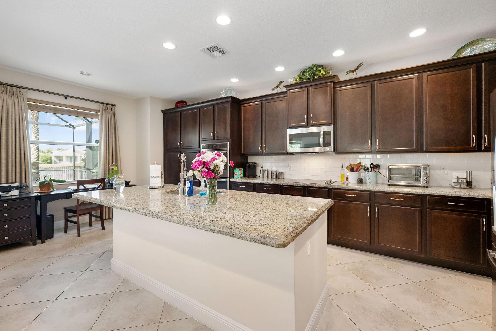 3023 Strada Ct