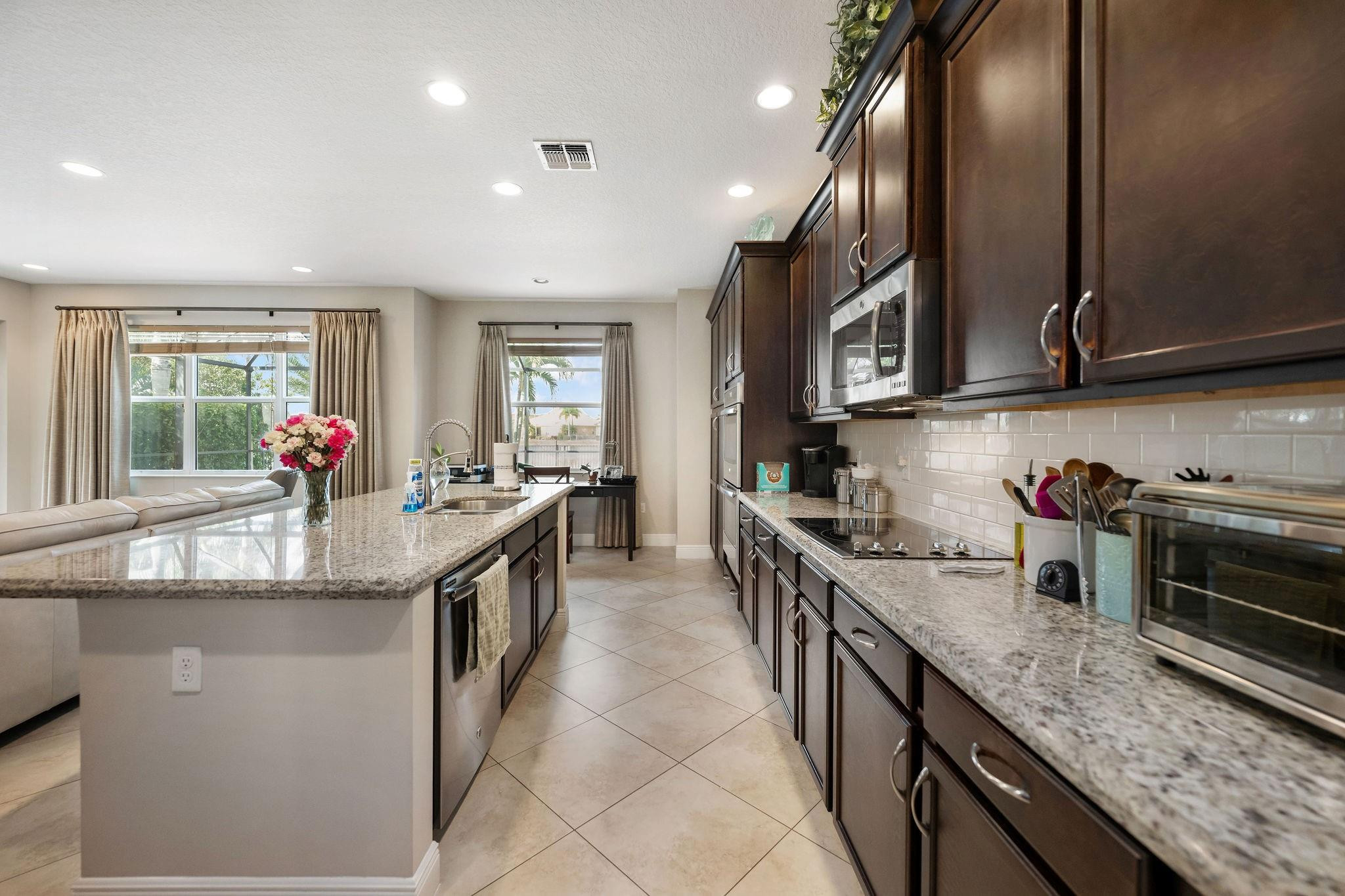 3023 Strada Ct