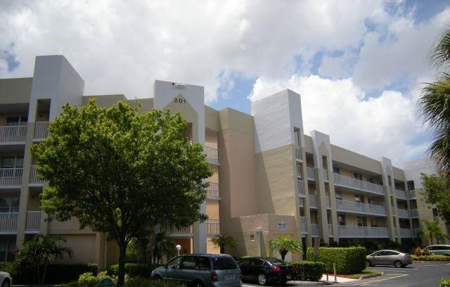 2601 N Nob Hill Rd 407