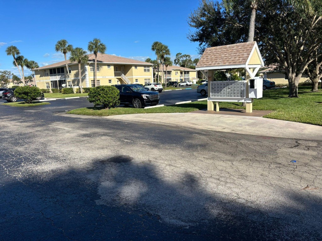 1540 SE Royal Green Cir 206